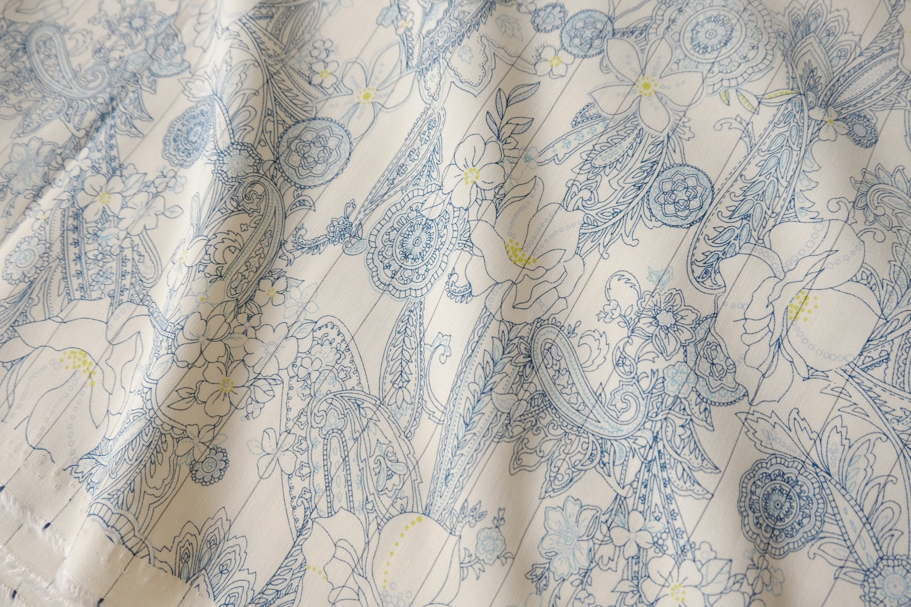 Blue Paisley Floral Lyocell Linen Blend Fabric, Soft Structure, 2.2 Yards