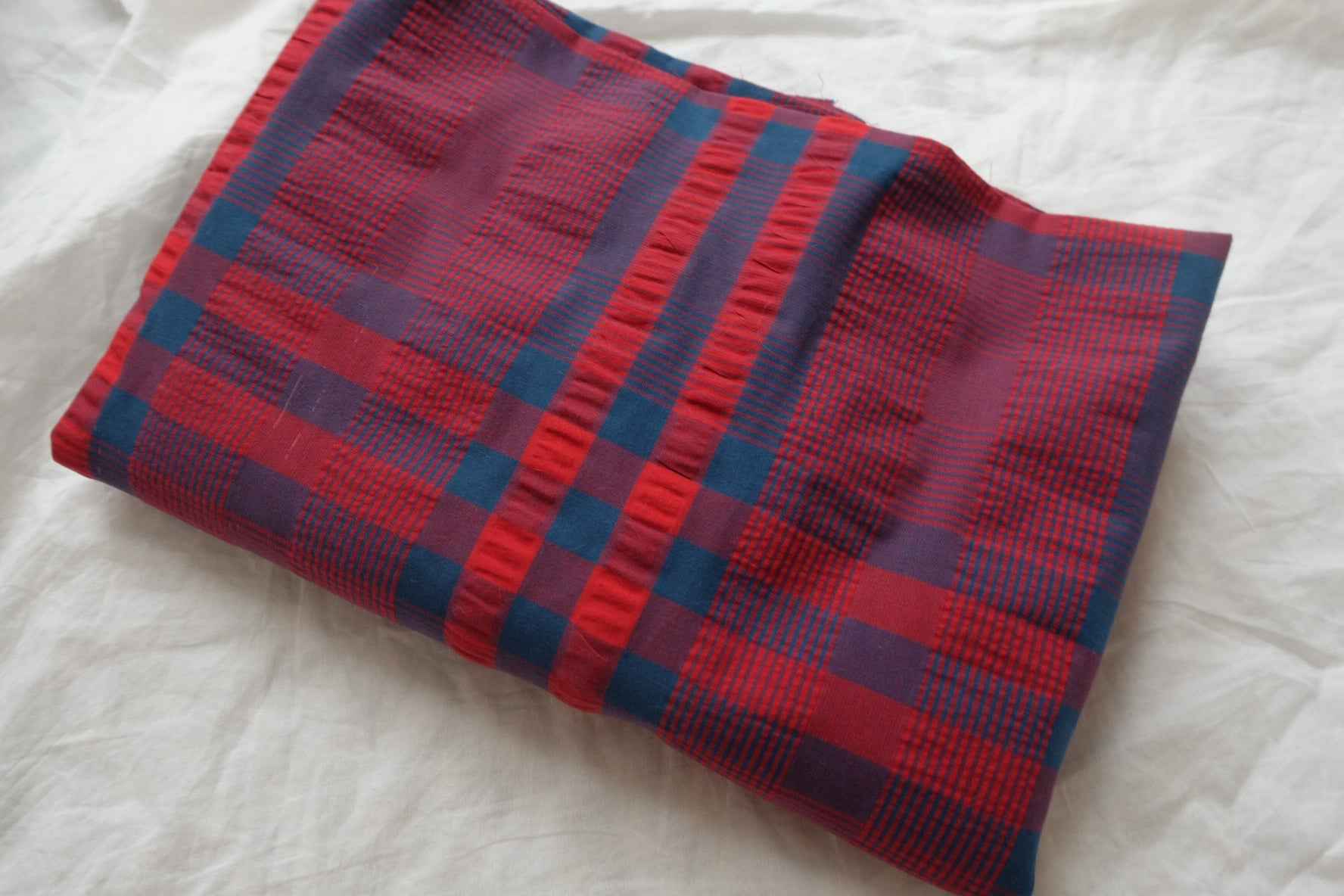 Blue Red Yarn-Dyed Seersucker Plaid Cotton Fabric, Crisp Medium Weight, 2.19 Yards
