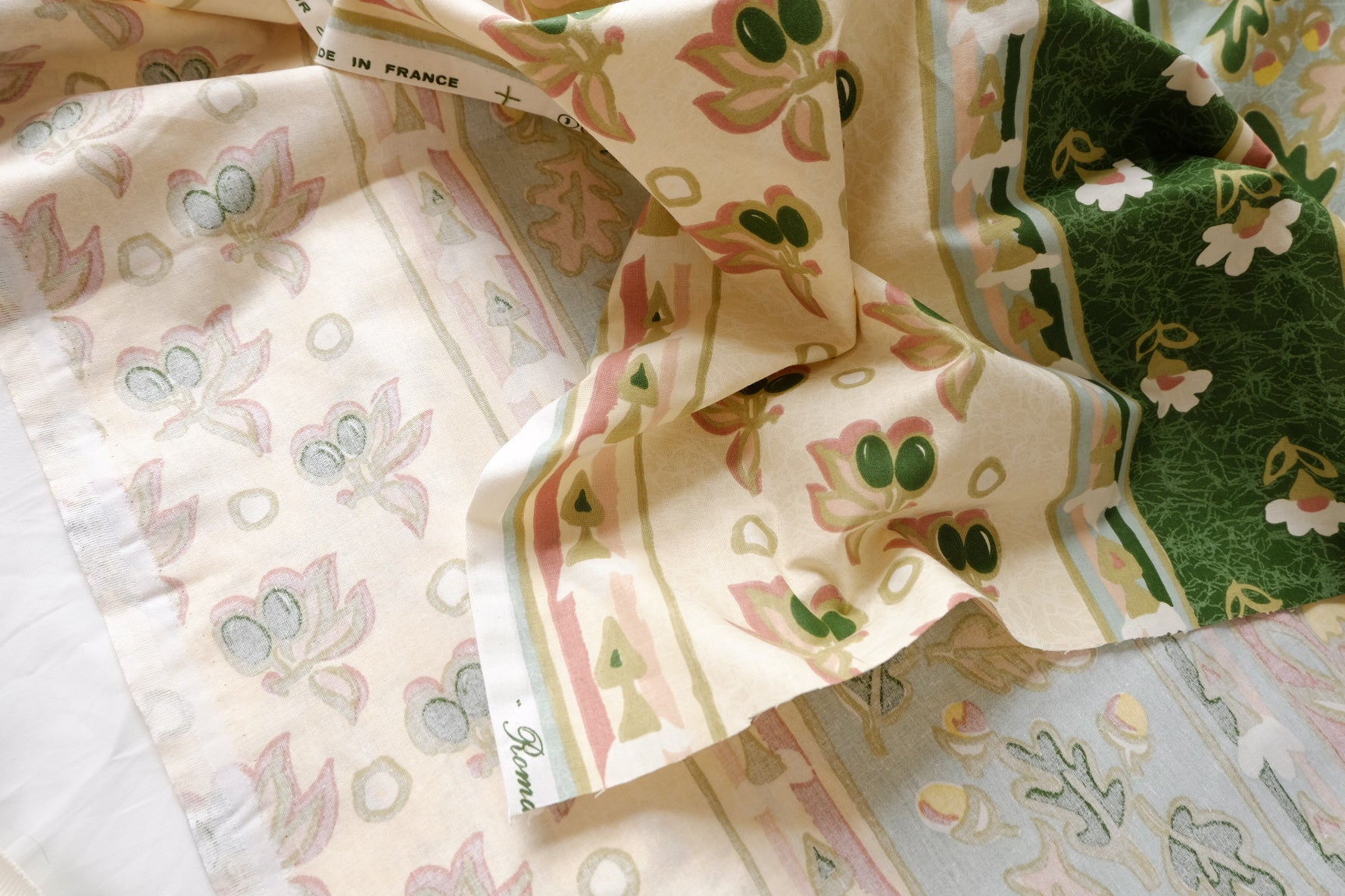 French Selvedge Wide Cotton Home Fabric - 1.64 yd