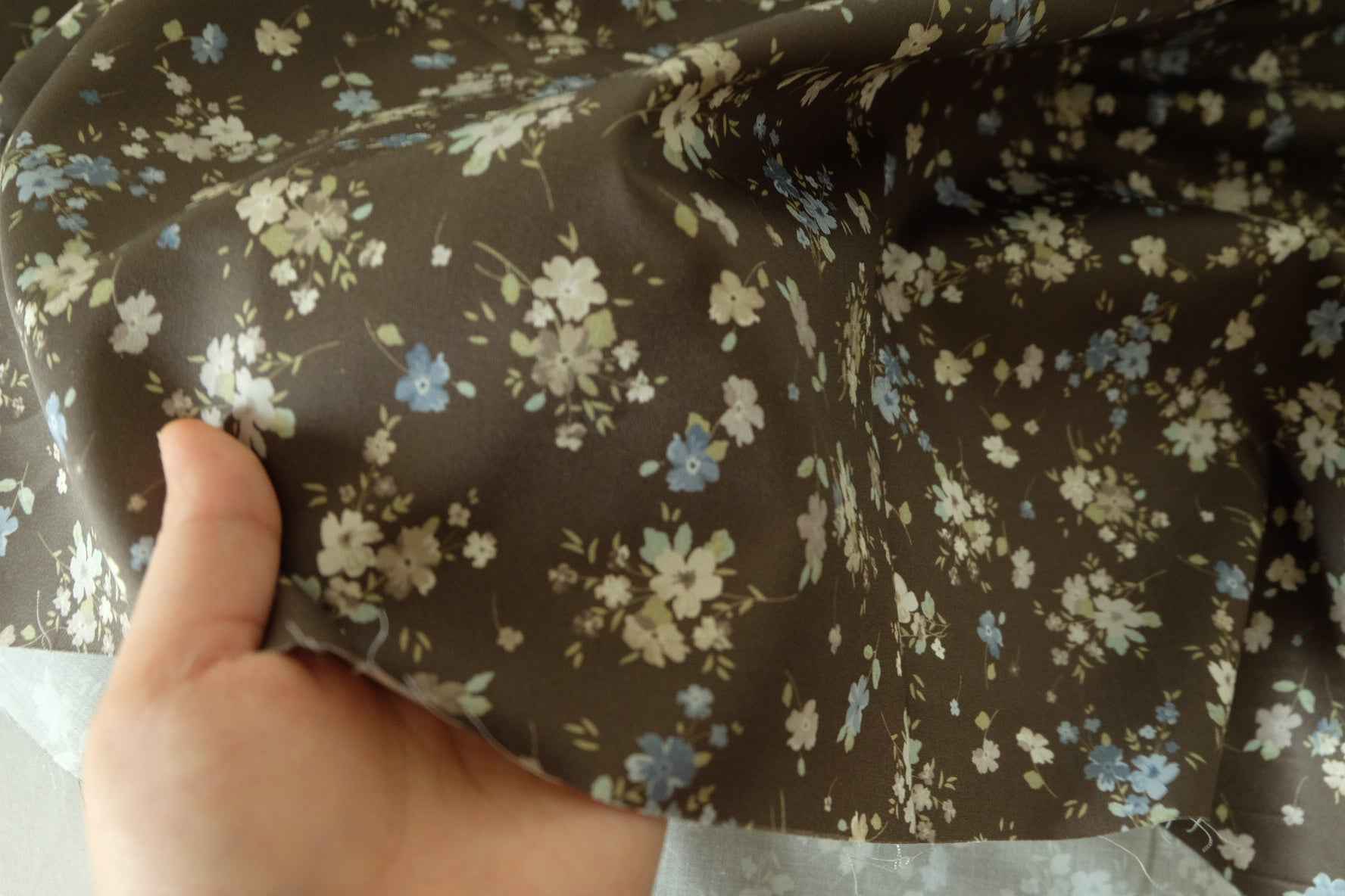 Brown Floral Cotton Sateen Fabric – 1.6 yd
