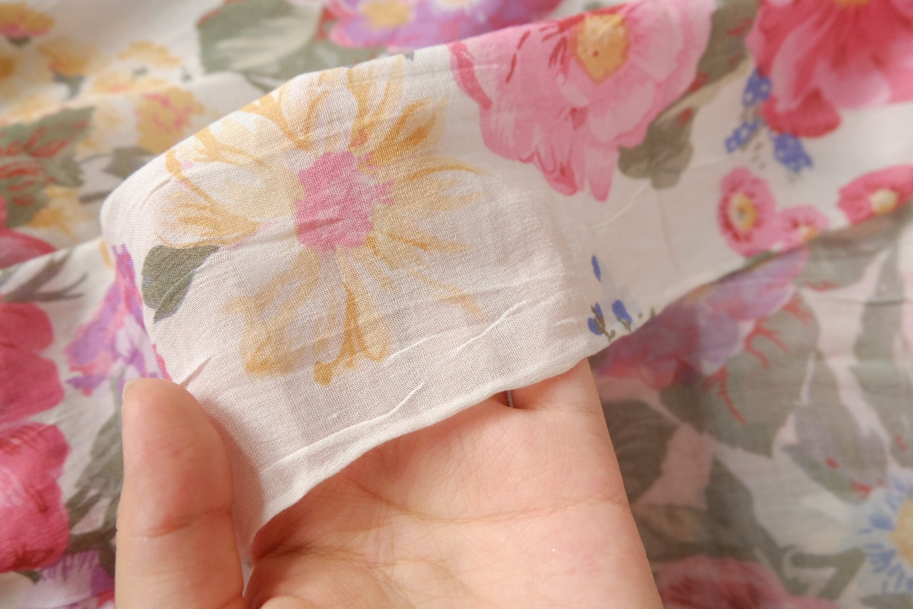 Soft Floral Cotton Gauze Fabric – Airy Summer Blouse Fabric (2.19 yards)