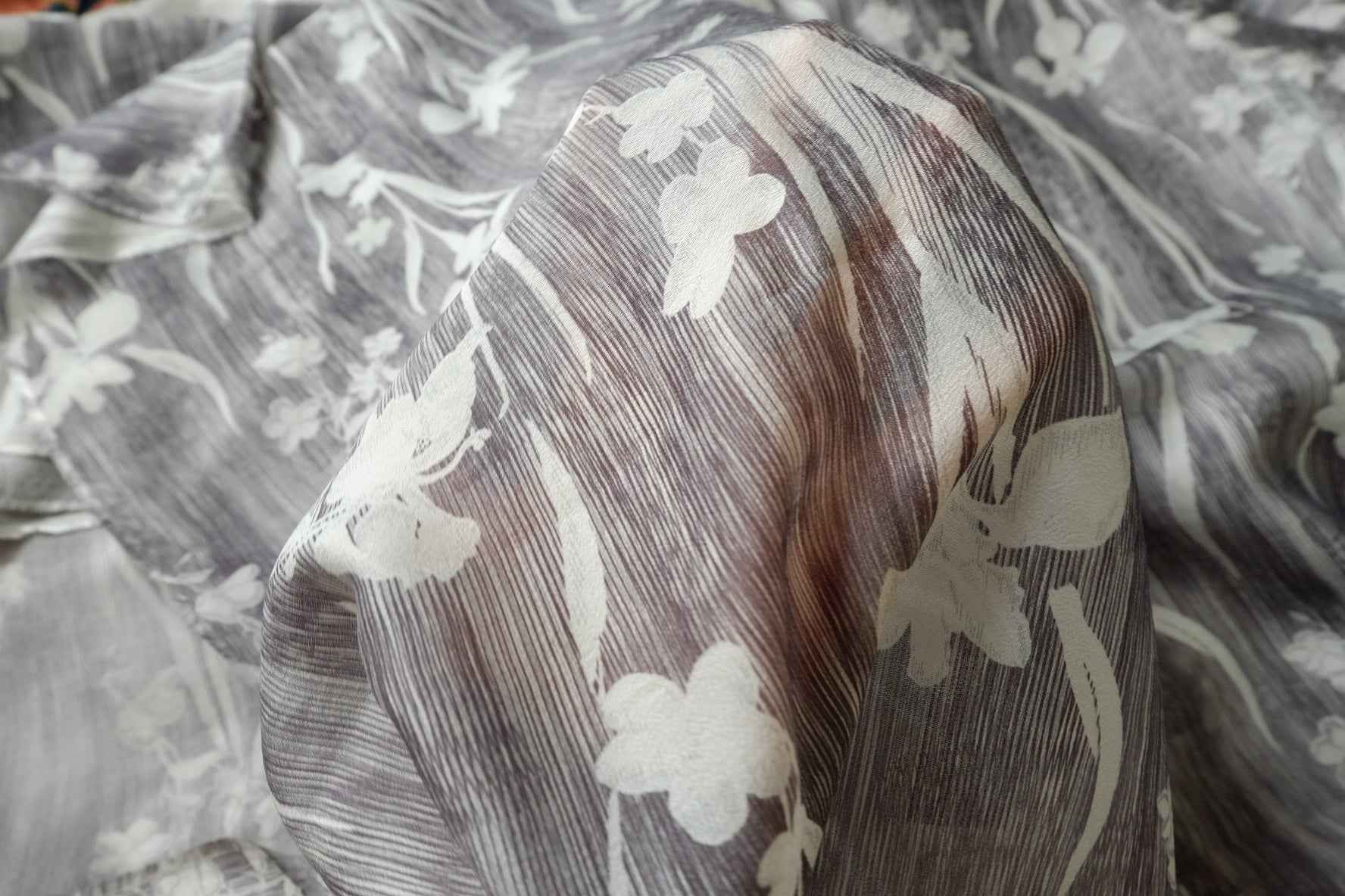 Misty Botanical Tencel Linen Fabric, Airy Dress Weight, 3.28 Yards