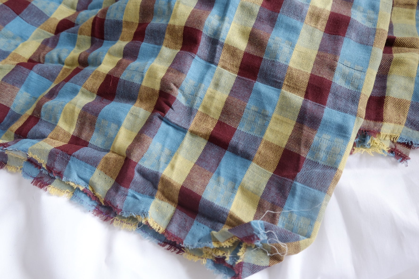 Soft Crinkled Yarn-Dyed Cotton-Linen Plaid Fabric - 3.28 yd