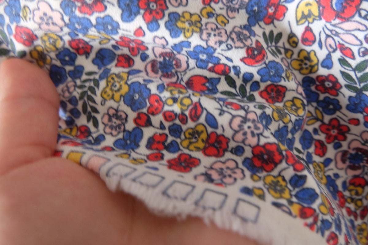 Colorful Meadow – Soft Brushed Cotton Fabric | 3.3 yards