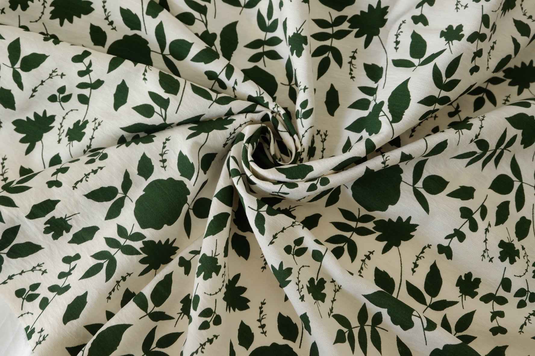 Lyocell Linen Blend Fabric – Dark Green Botanical Print – 1.6 yd