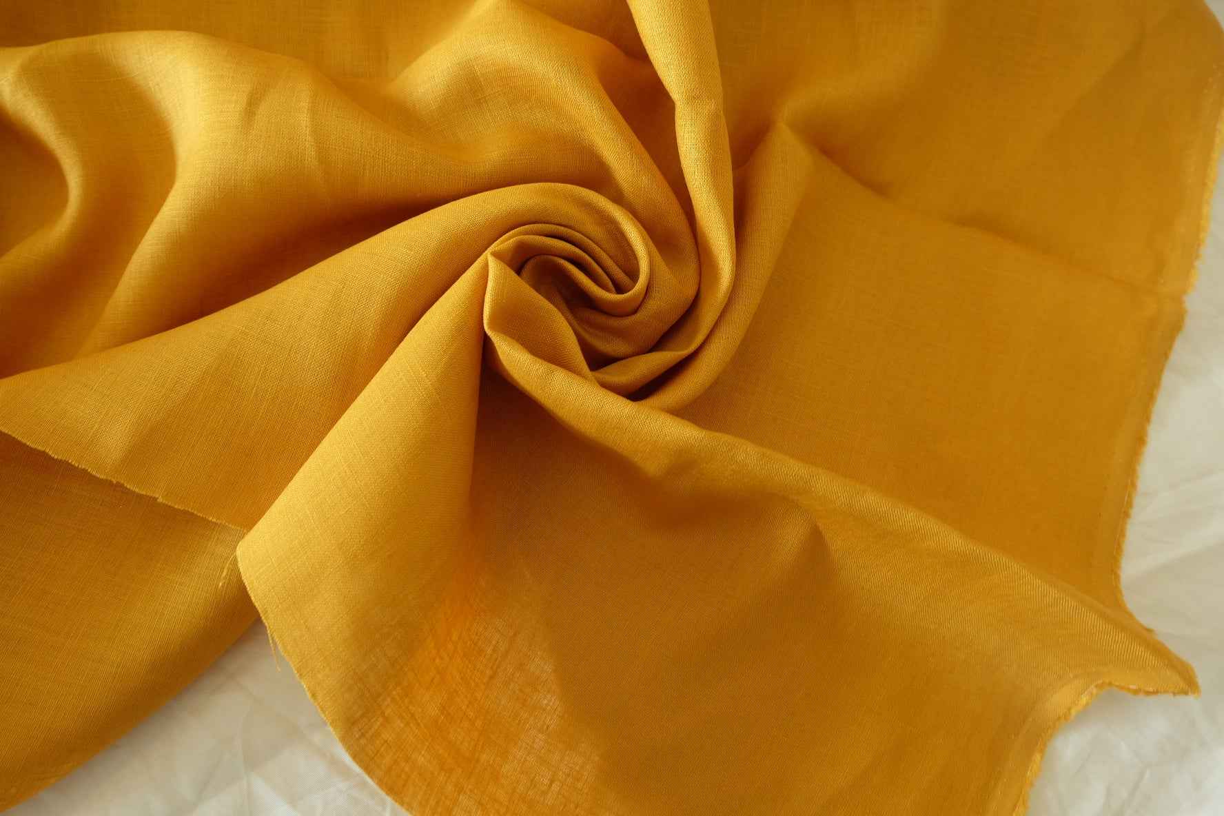 Marigold 14s Pure Linen – 1.64 yd
