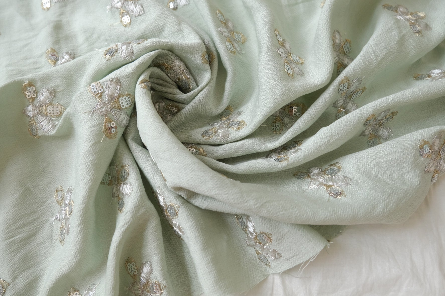 Sequin Bee Lyocell Linen Blend, 2.19 Yards