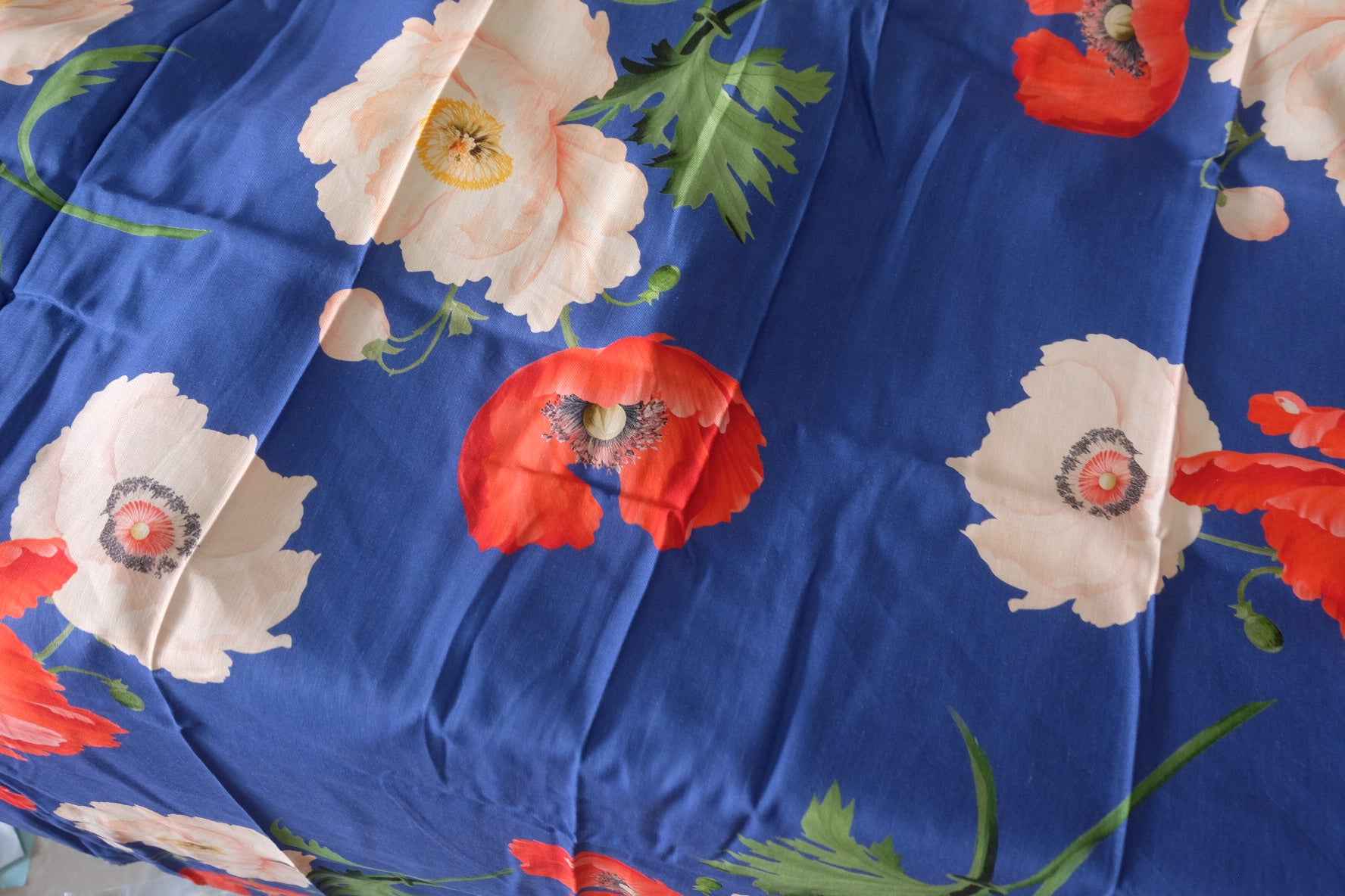 Bold Floral Lyocell Linen Fabric – 2.2 yd