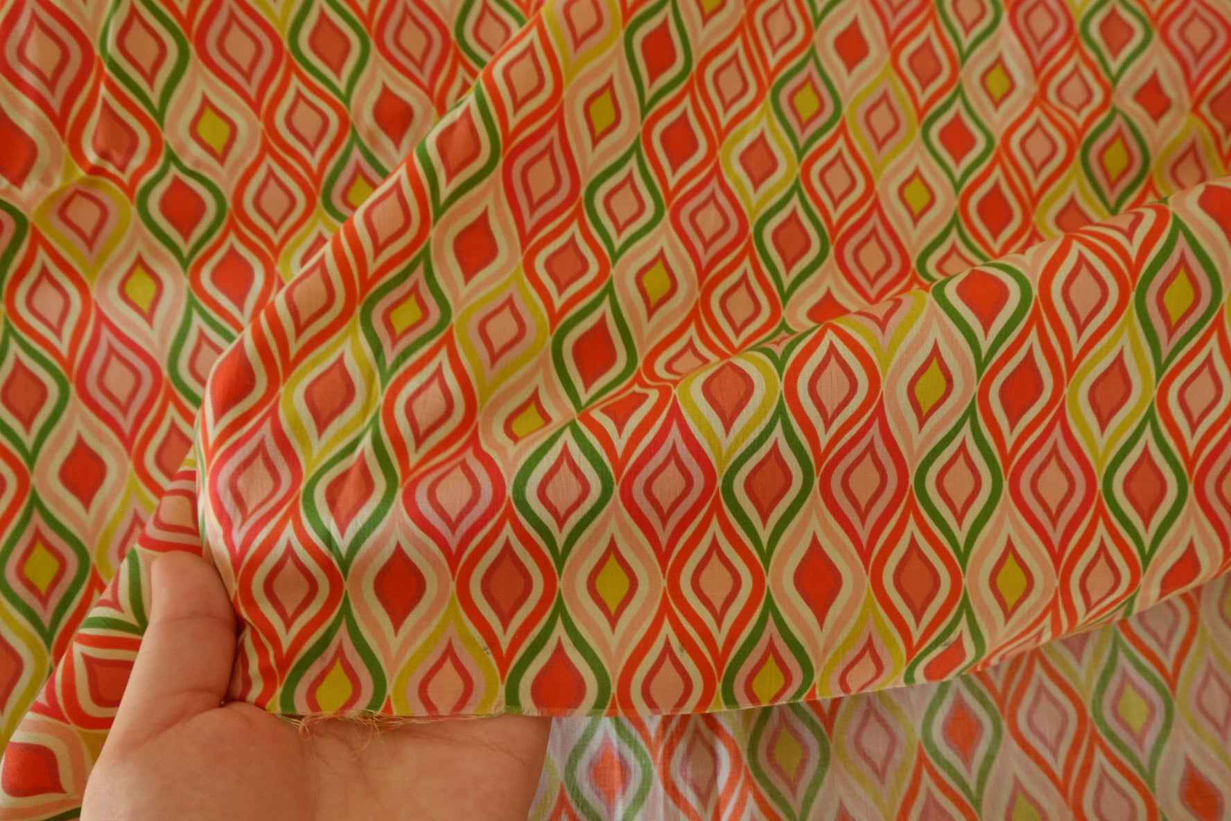 Retro Diamond Cotton Lawn — 1.64 yd