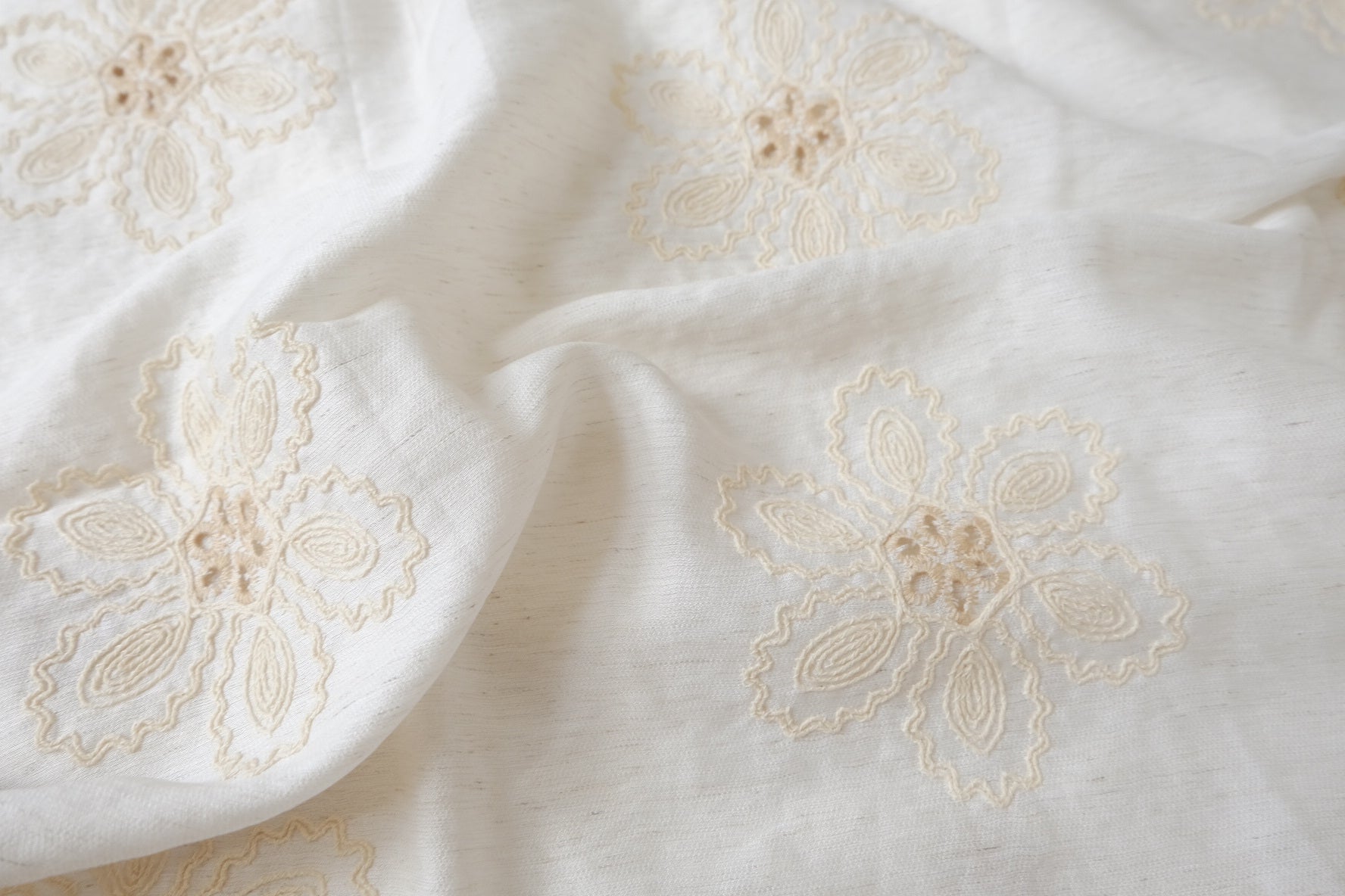 Ivory Embroidered Tencel Linen, 2.2 Yards