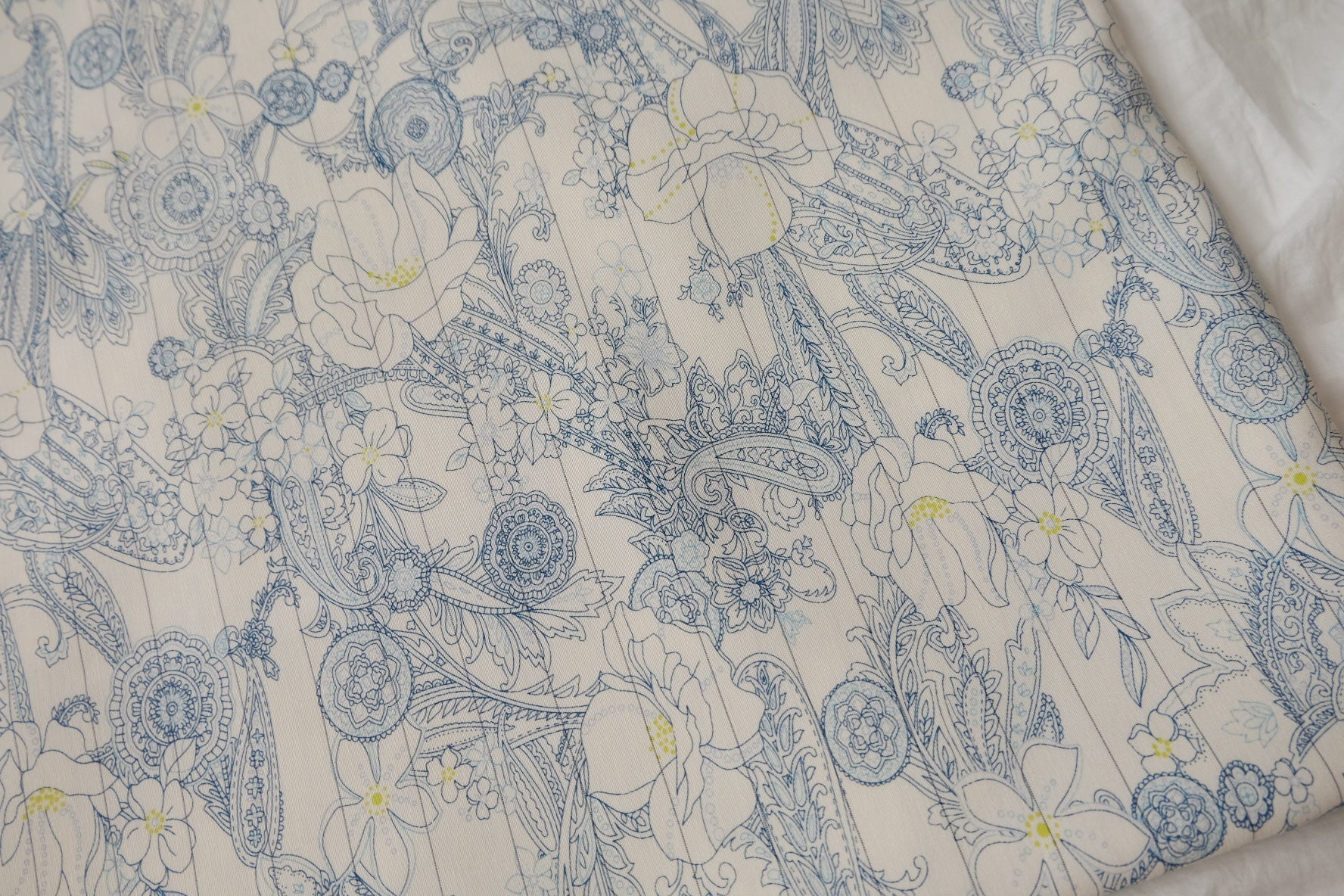 Blue Paisley Floral Lyocell Linen Blend Fabric, Soft Structure, 2.2 Yards
