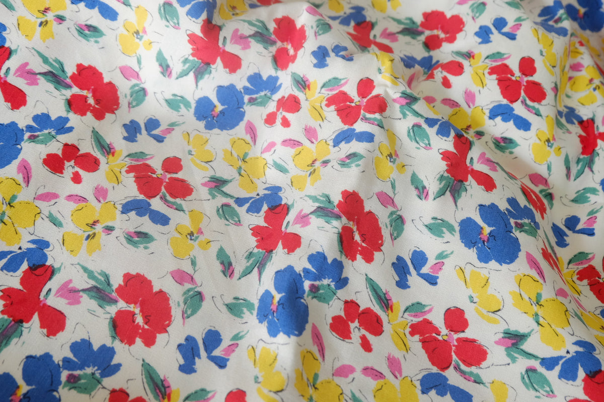 Painterly Pansy Linen Cotton – 3.3 yd