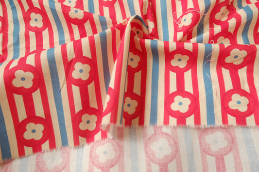 Retro Floral Stripe Cotton Fabric, 1.31 Yards