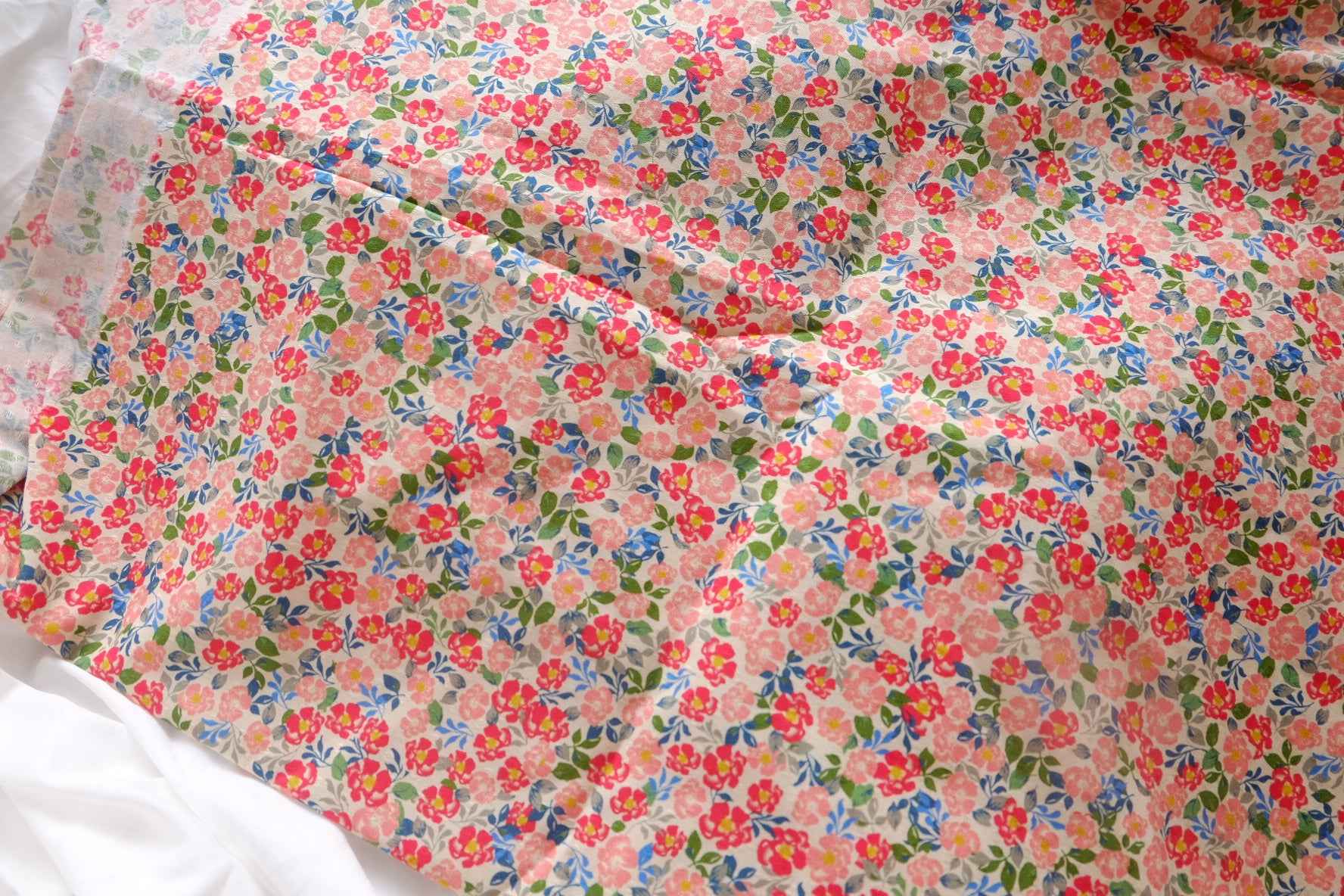 Tiny Garden Floral Jacquard Cotton Poplin Fabric - 3.28 yd