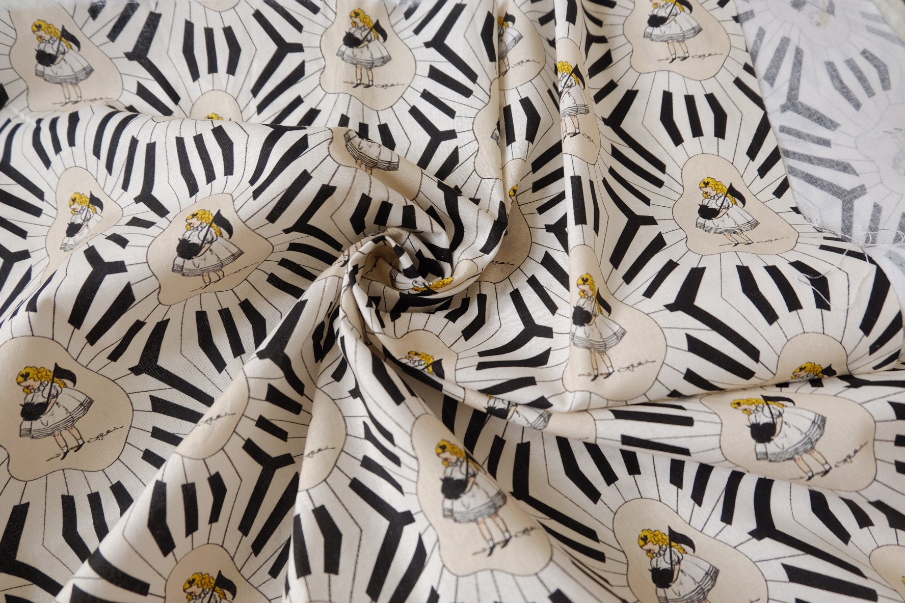 Girl Cotton Fabric – Graphic Novelty Print Cotton (2.19 yards)