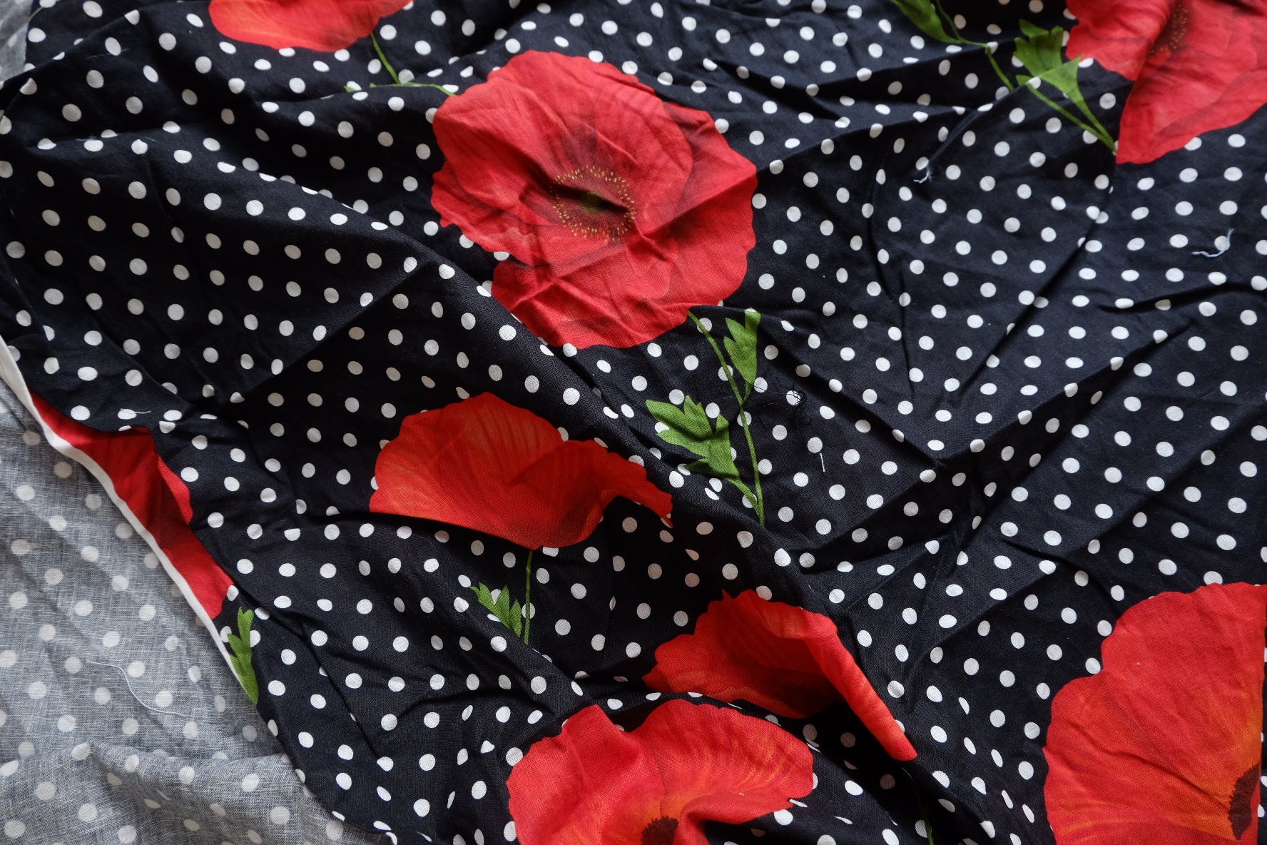 Red Poppy Polka Dot Linen Fabric - 2.19 yd
