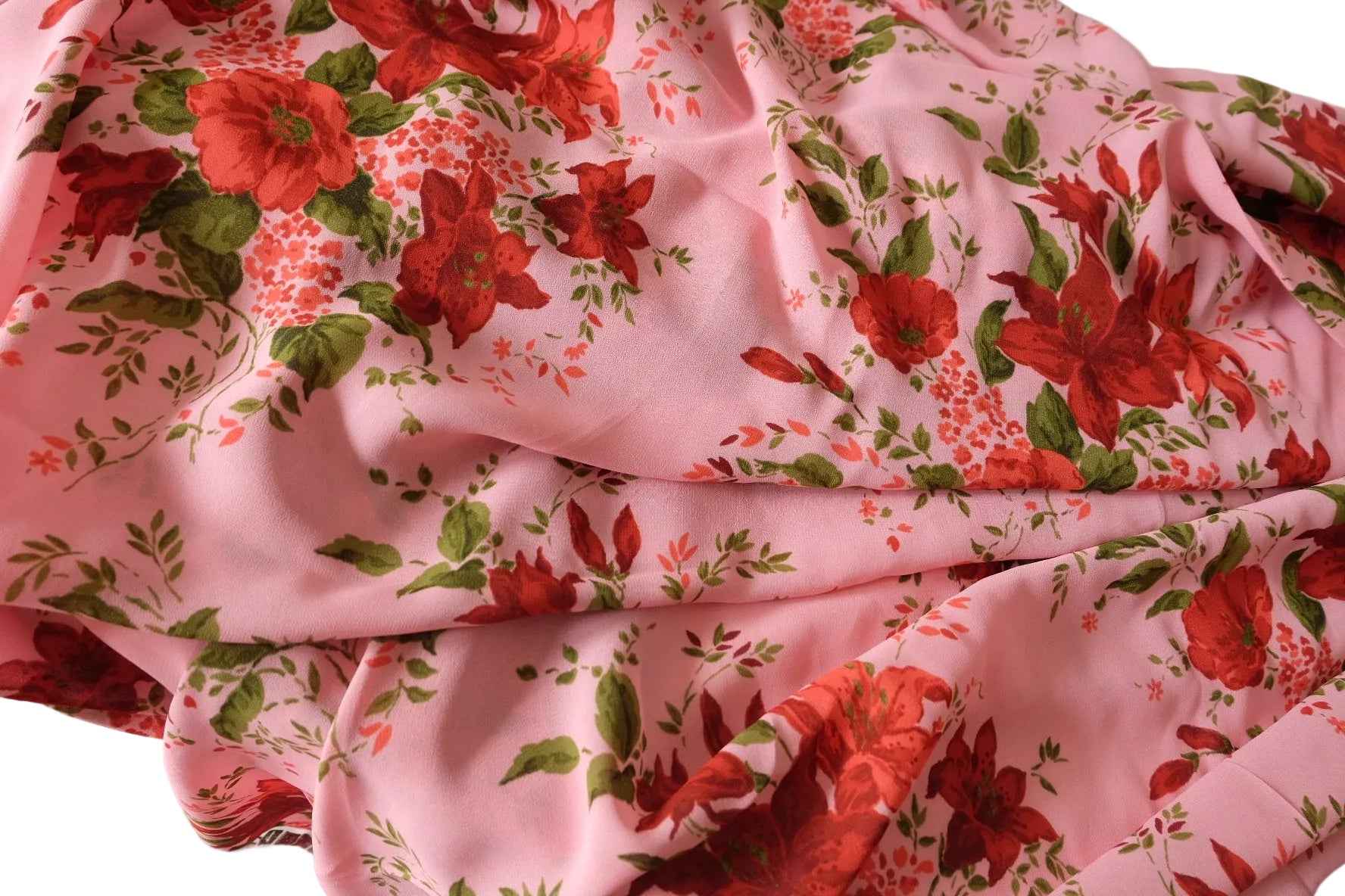 Romantic Red Floral Viscose Crepe Fabric – 3.3 Yards