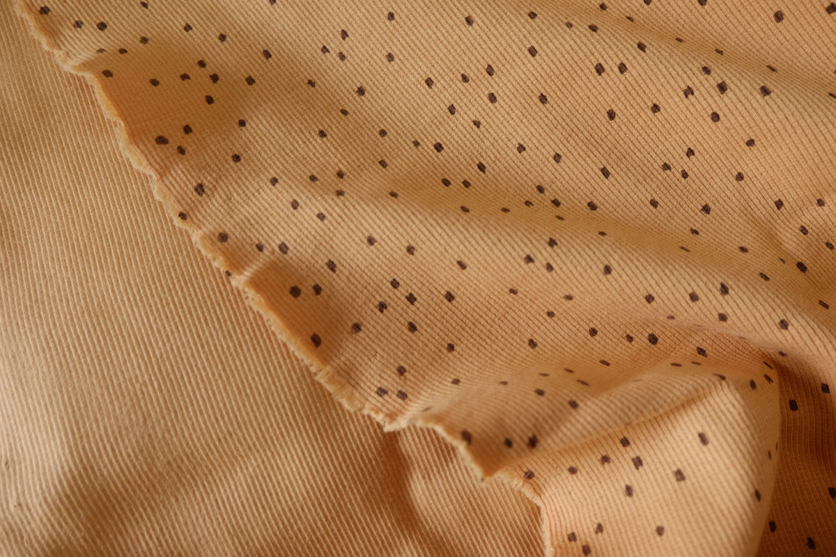 Caramel Freckles – Spotted Cotton Knit Fabric | 2.1 Yards