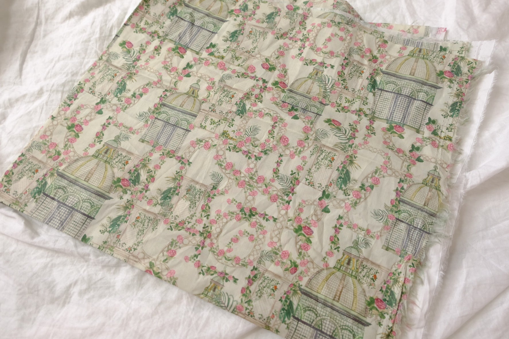 Greenhouse Rose Garden Cotton Lawn Fabric - 1.31 yd