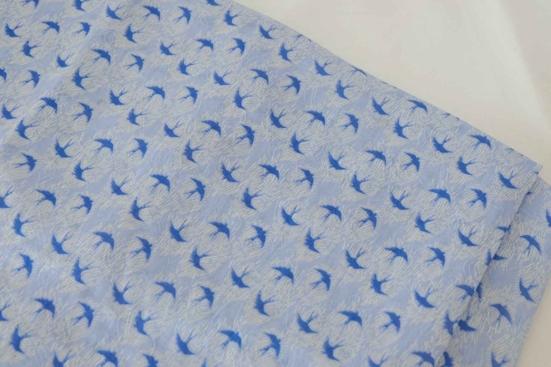 Blue Flying Bird Cotton Fabric – Soft Nature Print Woven Fabric – 1.6 yd