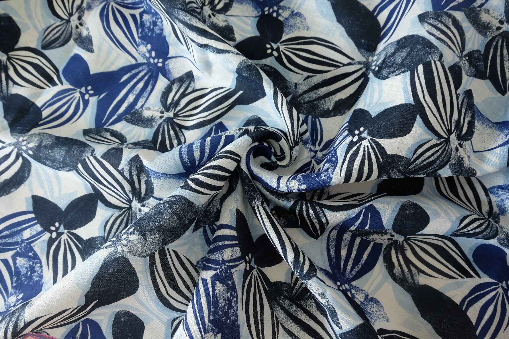 Blue Black Floral Heavy Pure Linen — 2.19 yd