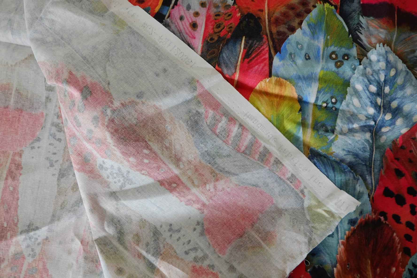Colorful Feather Cotton Fabric – 2 yd