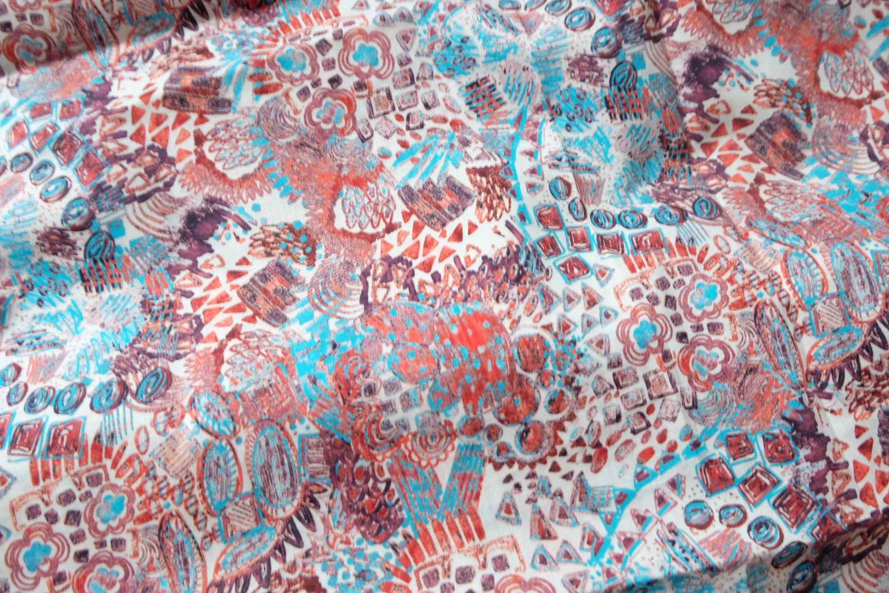 Abstract Ornamental Cotton Fabric, Lightweight Dress Weight, 3.17 Yards