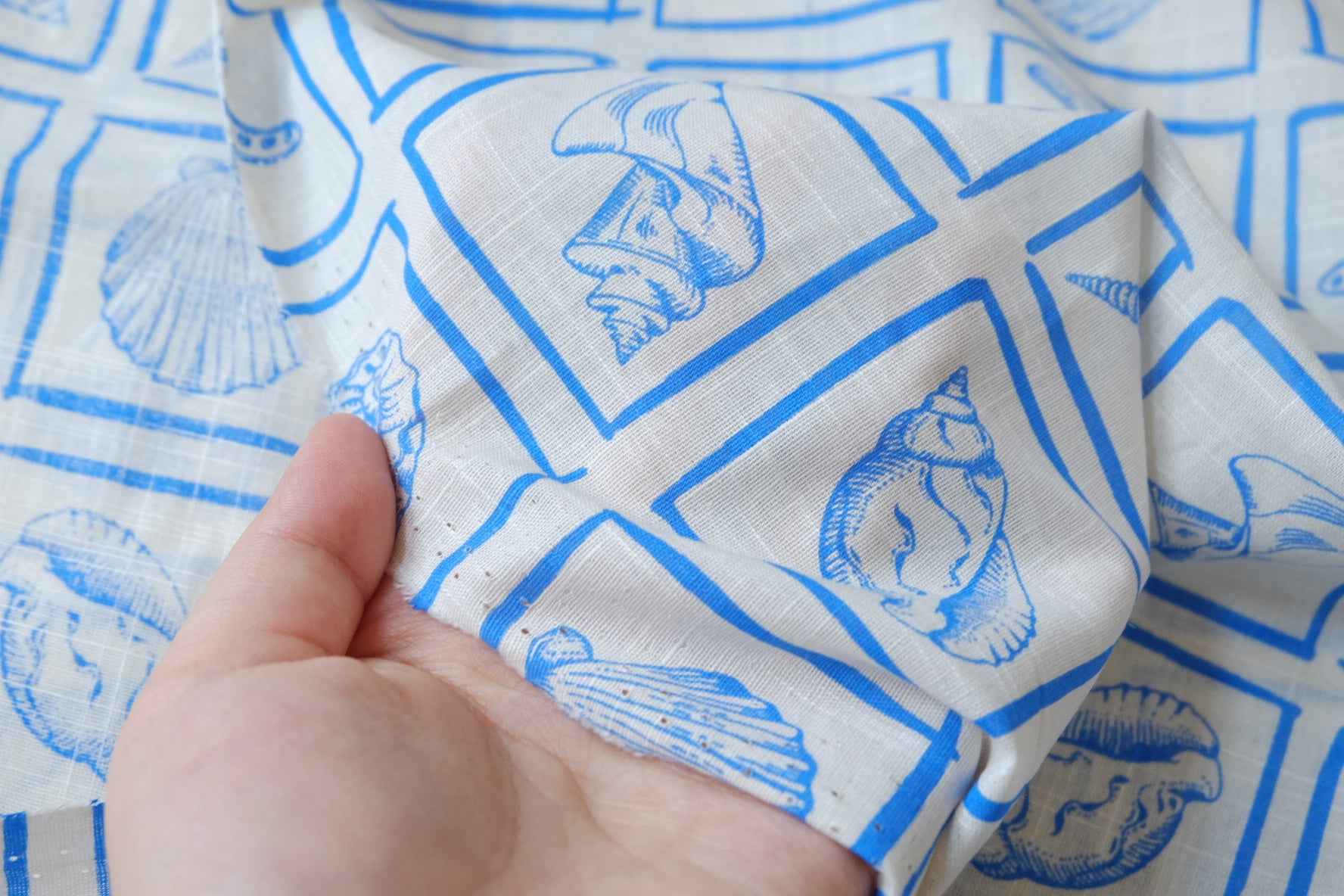Blue Shell Print Linen Cotton Fabric, Crisp Summer Weight for Dresses and Tops, 3.28 Yards