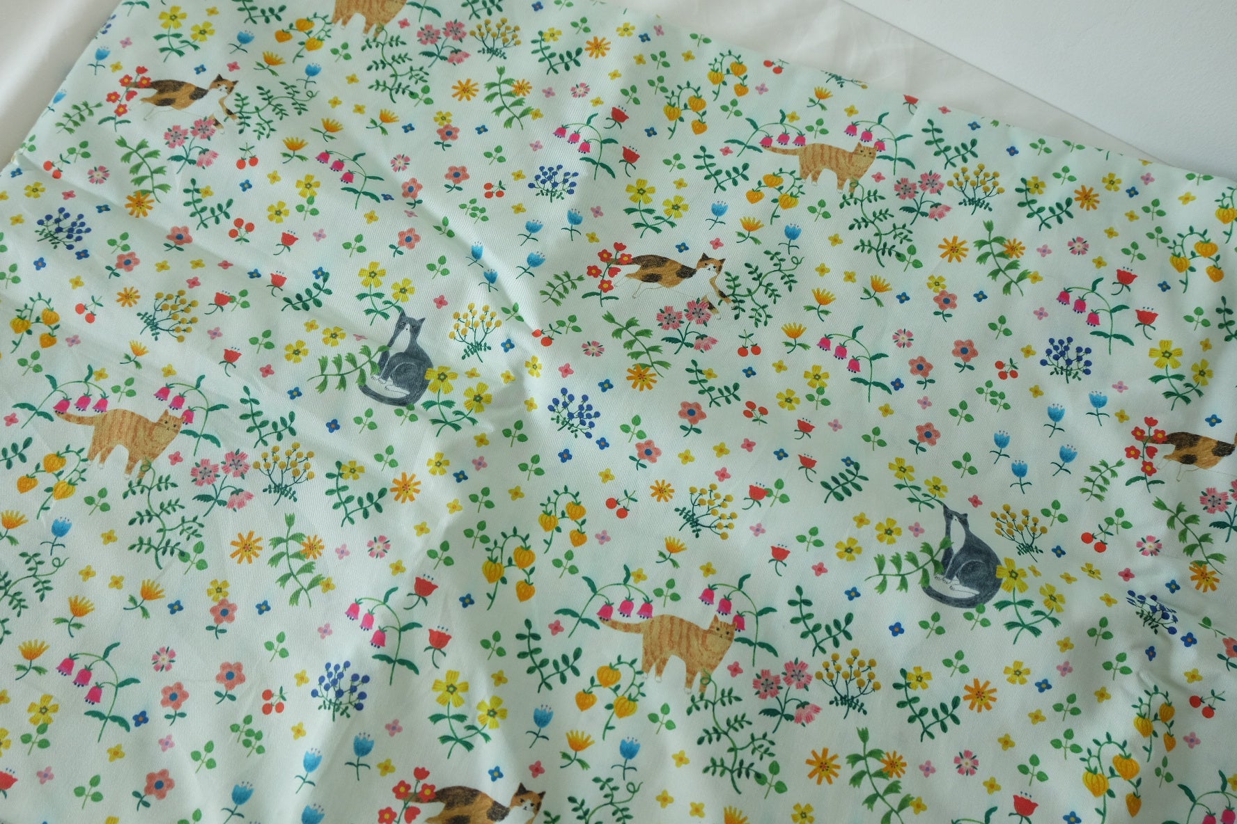 Cat & Wildflower Cotton Twill Fabric – 2.2 yd