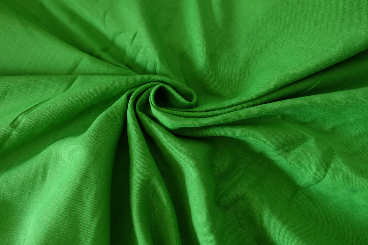 Fresh Meadow Green – Soft Cotton Double Gauze Fabric | 3.3 Yards