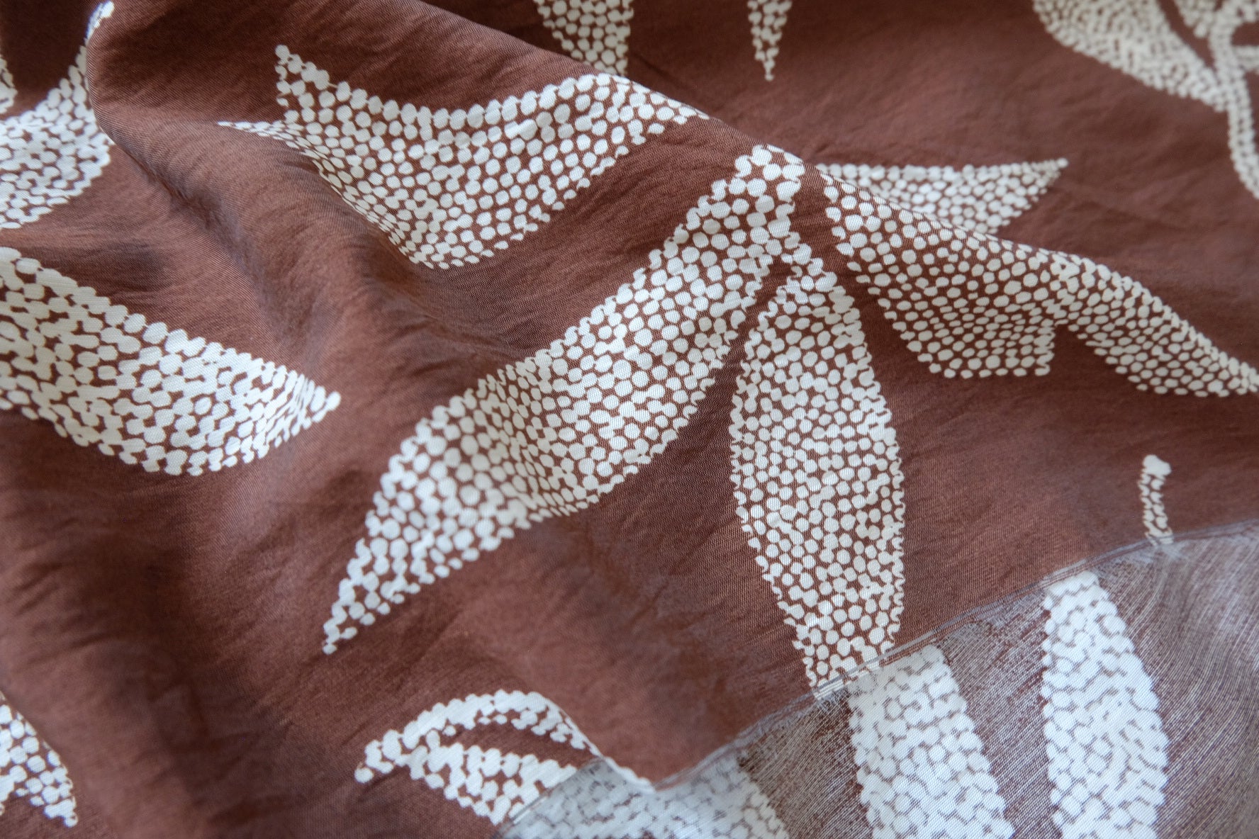 Cocoa White Leaf Tencel-Linen Fabric - 3.72 yd / 2.62 yd