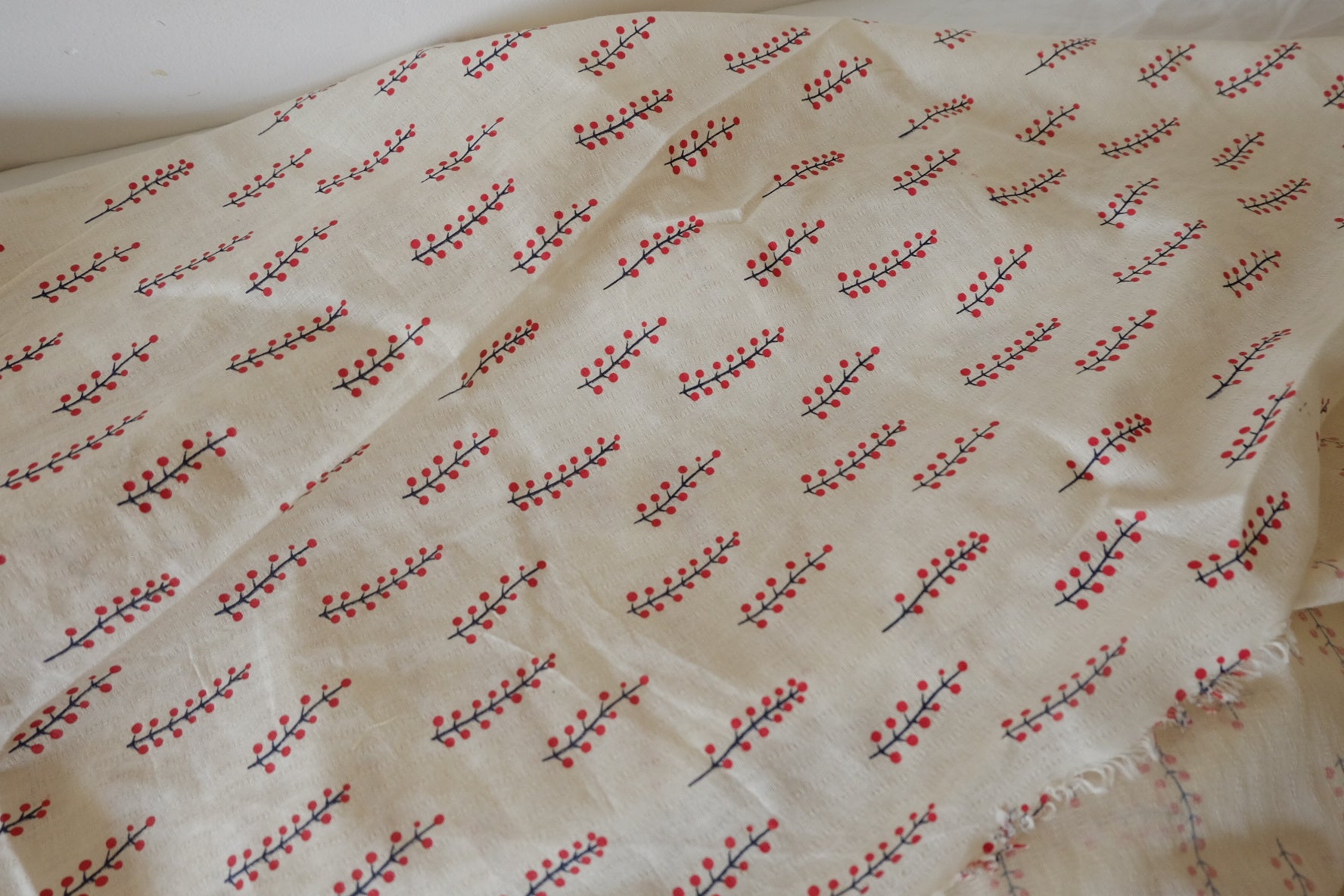 Red Berry Sprigs Lightweight Cotton Linen Fabric — Imperfect, 3.28 Yards