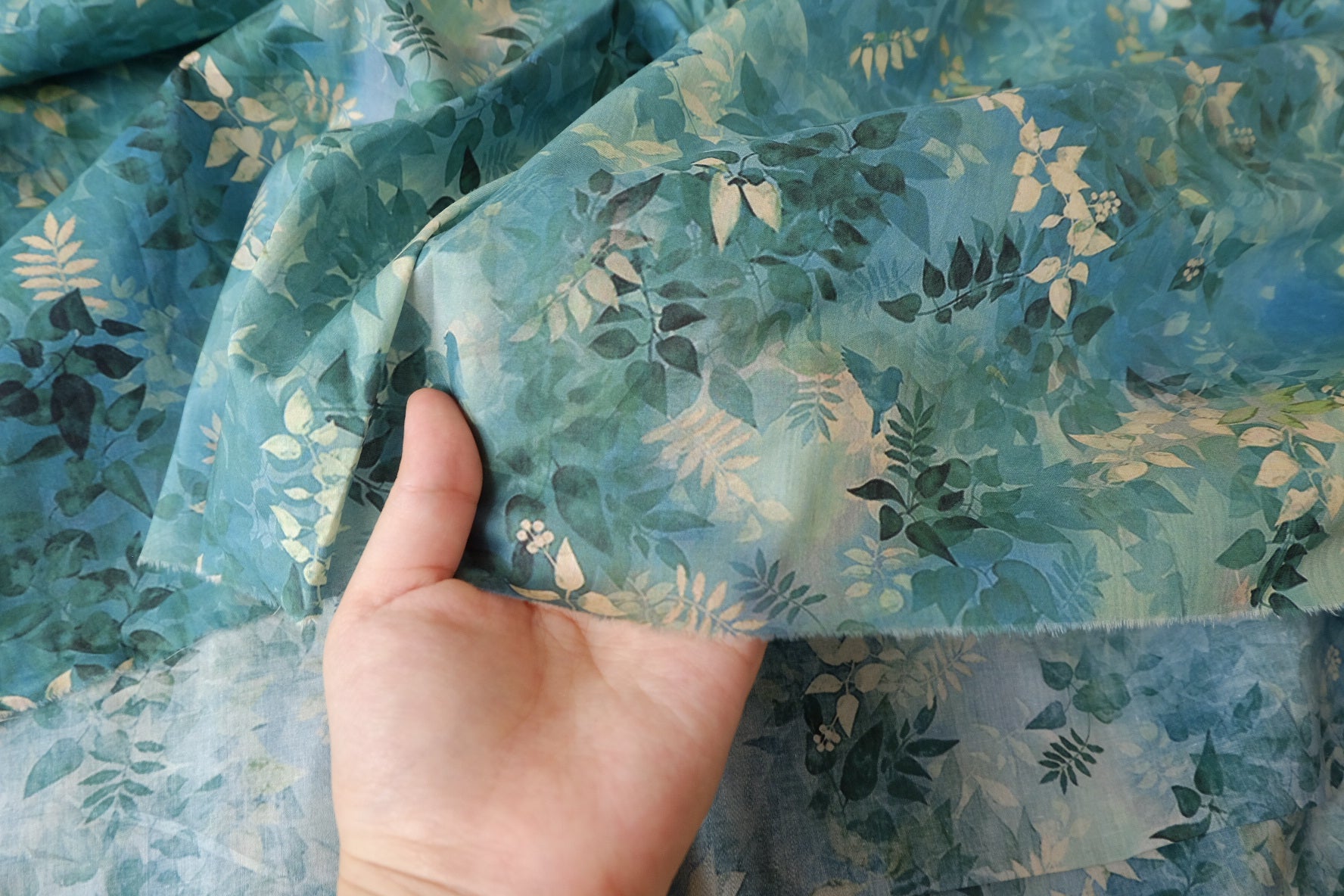 Blue Green Watercolor Leaf Cotton Lawn — 2.19 yd