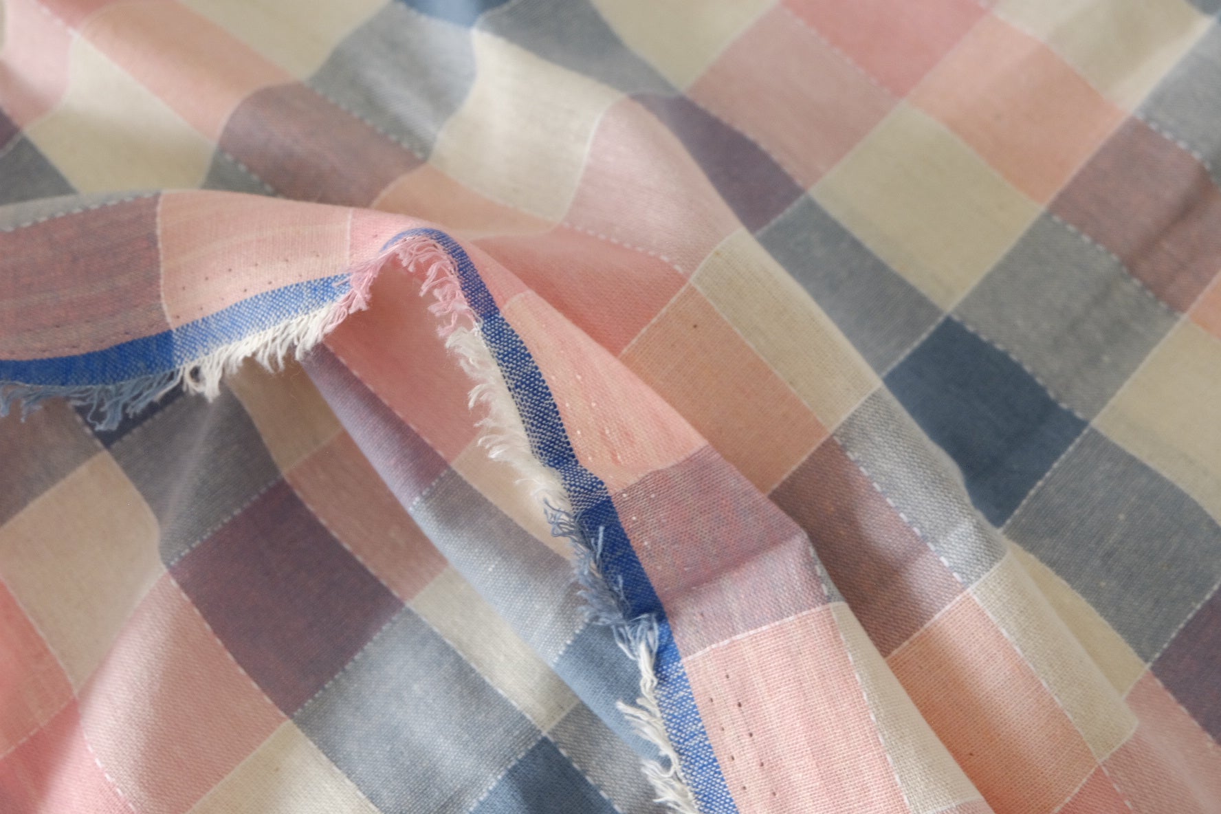 Blush & Slate Yarn-Dyed Jacquard Linen Cotton – 2.2 yd
