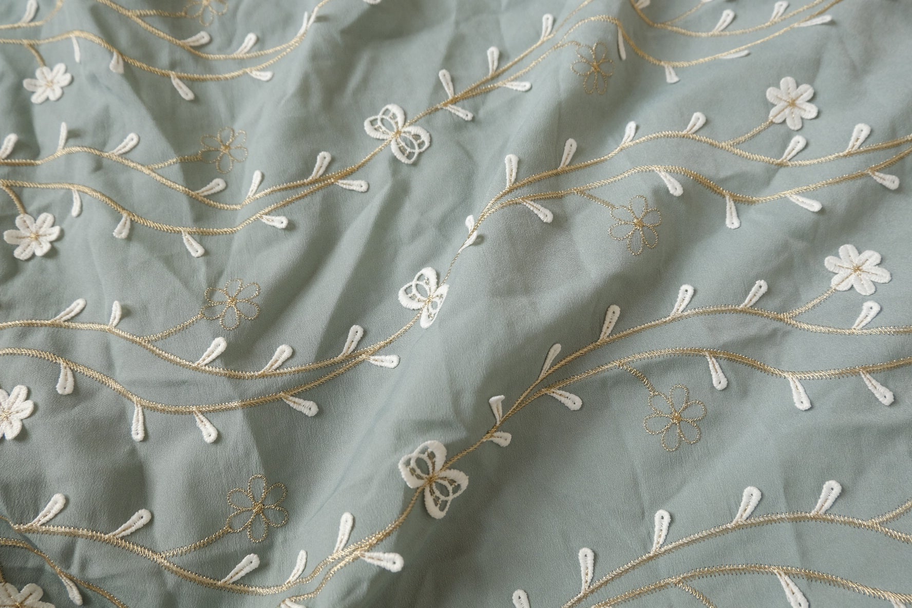 Floating Floral Embroidered Tencel Linen Fabric – Soft Drapey Statement Textile (1.64 yards)