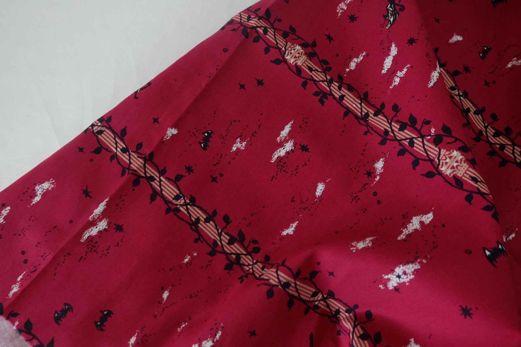 Plum Witching Hour Double Border Fabric – 2.2 yd