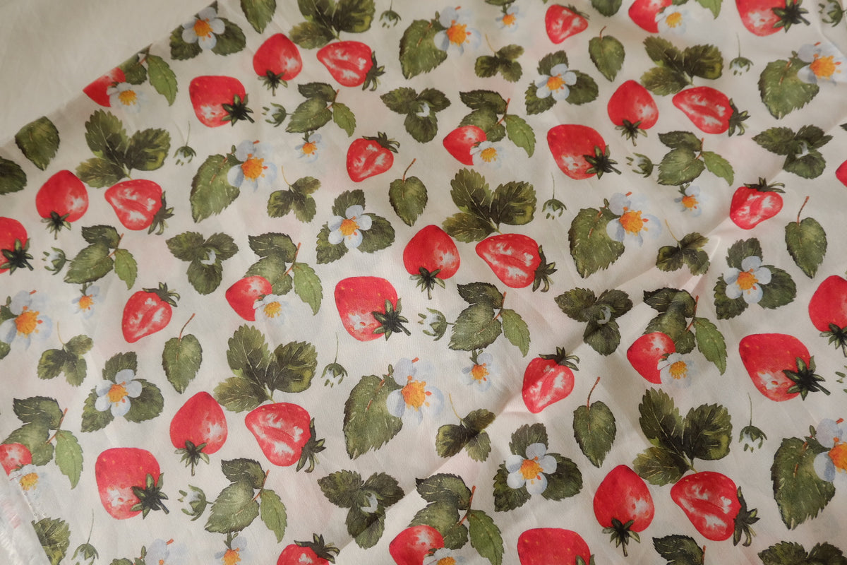 Strawberry Fields – Silky Cotton Poplin Fabric | 2.2 yards