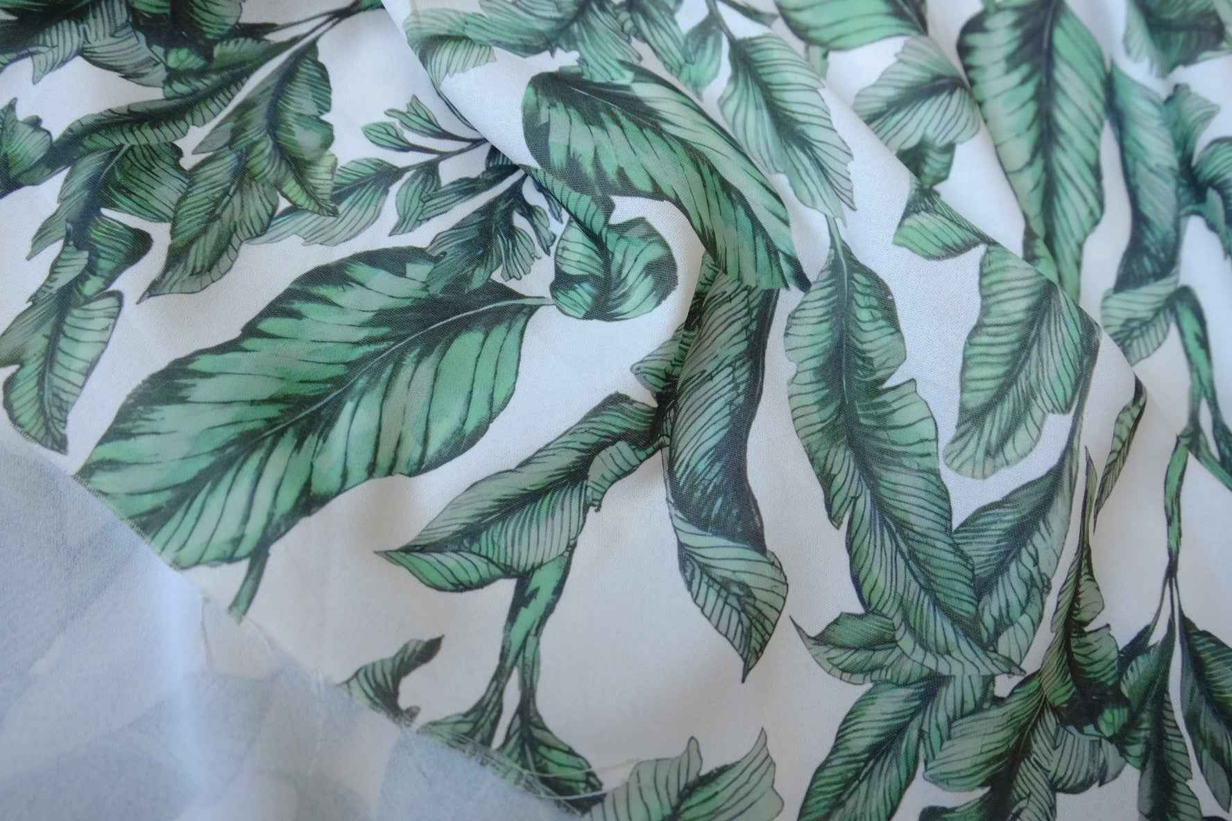 Green Botanical Viscose Fabric — 3.28 yd