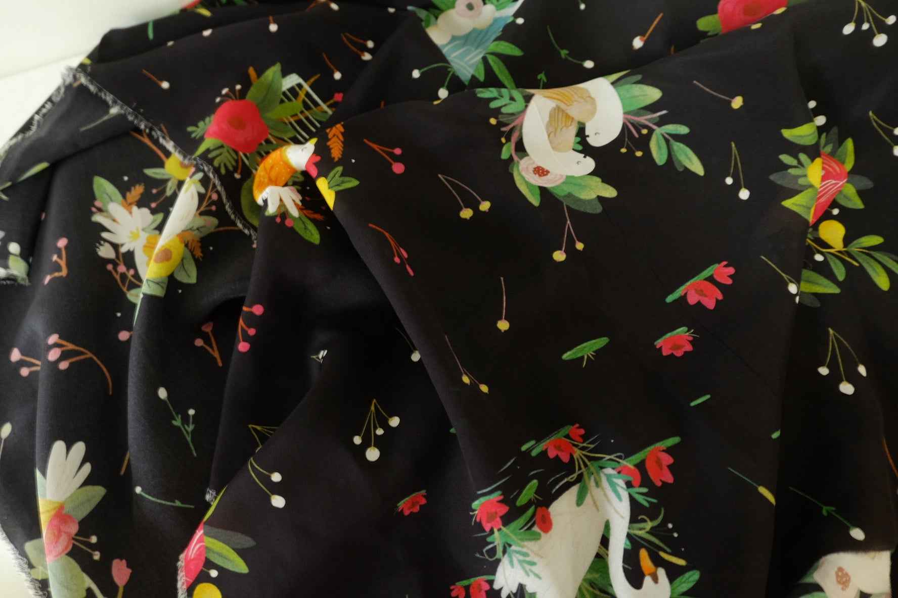 Bird Nest Floral Silk Crepe de Chine Fabric – 3.3 yd