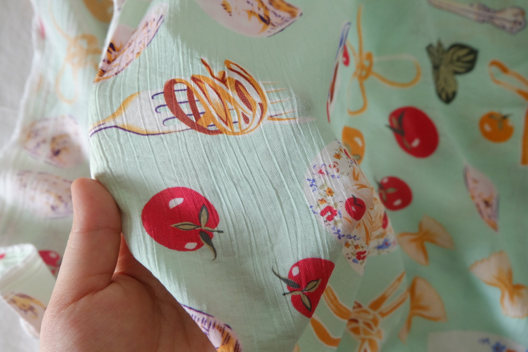 Buon Appetito Crinkled Tencel Cotton Fabric – 2.73 yd