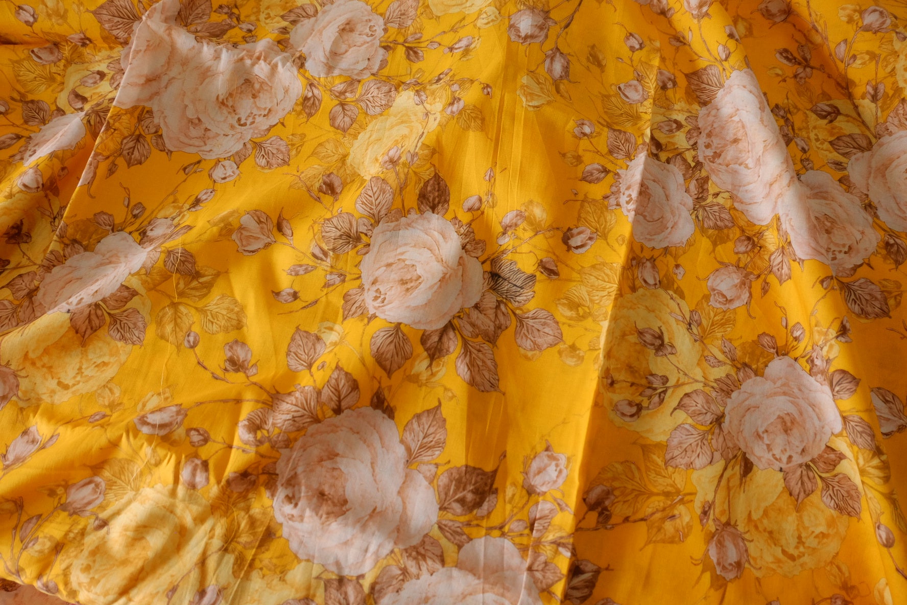 100s Golden Floral Cotton Lawn Fabric – 3.3 yd