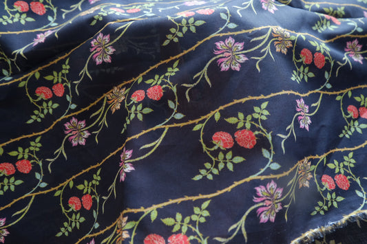 Dark Vine Floral Fine Cotton Lawn Fabric - 3.28 yd