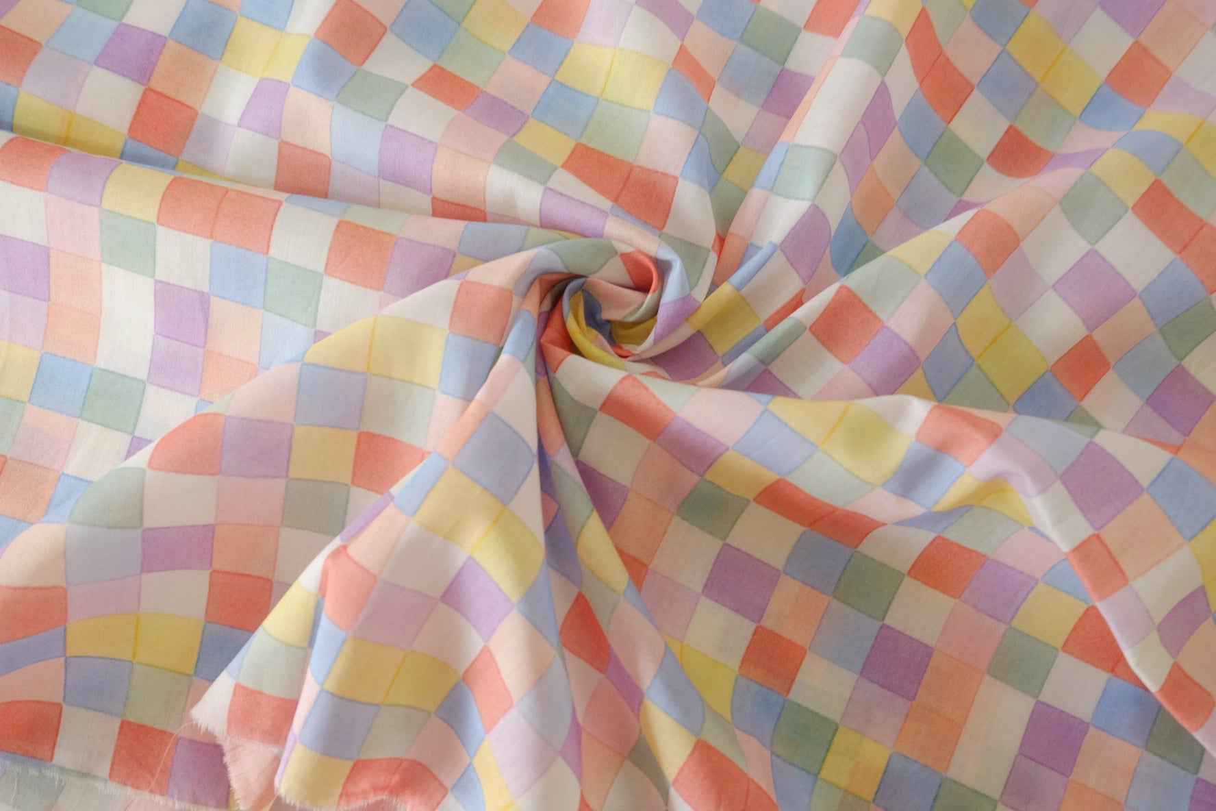 Pastel Checkerboard 100s Cotton Fabric – 3.3 yd