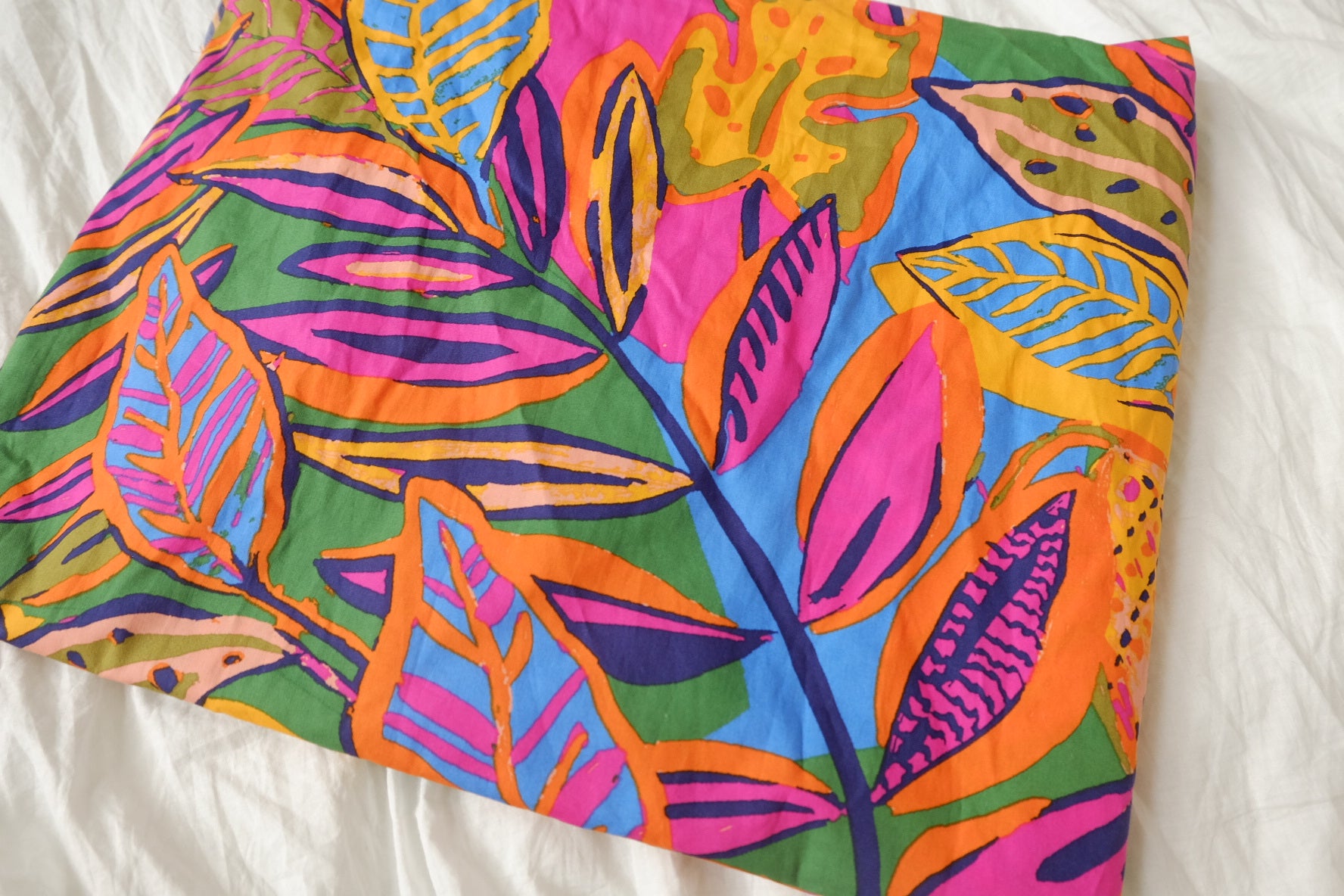 Vibrant Tropical Leaf Cotton Poplin, 2.62 Yards