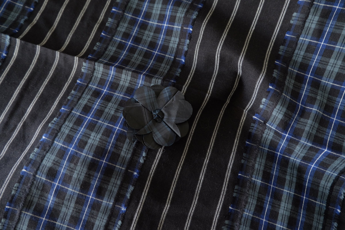 Midnight Tartan – Textured Floral Yarn-Dyed Cotton Fabric | Per Meter