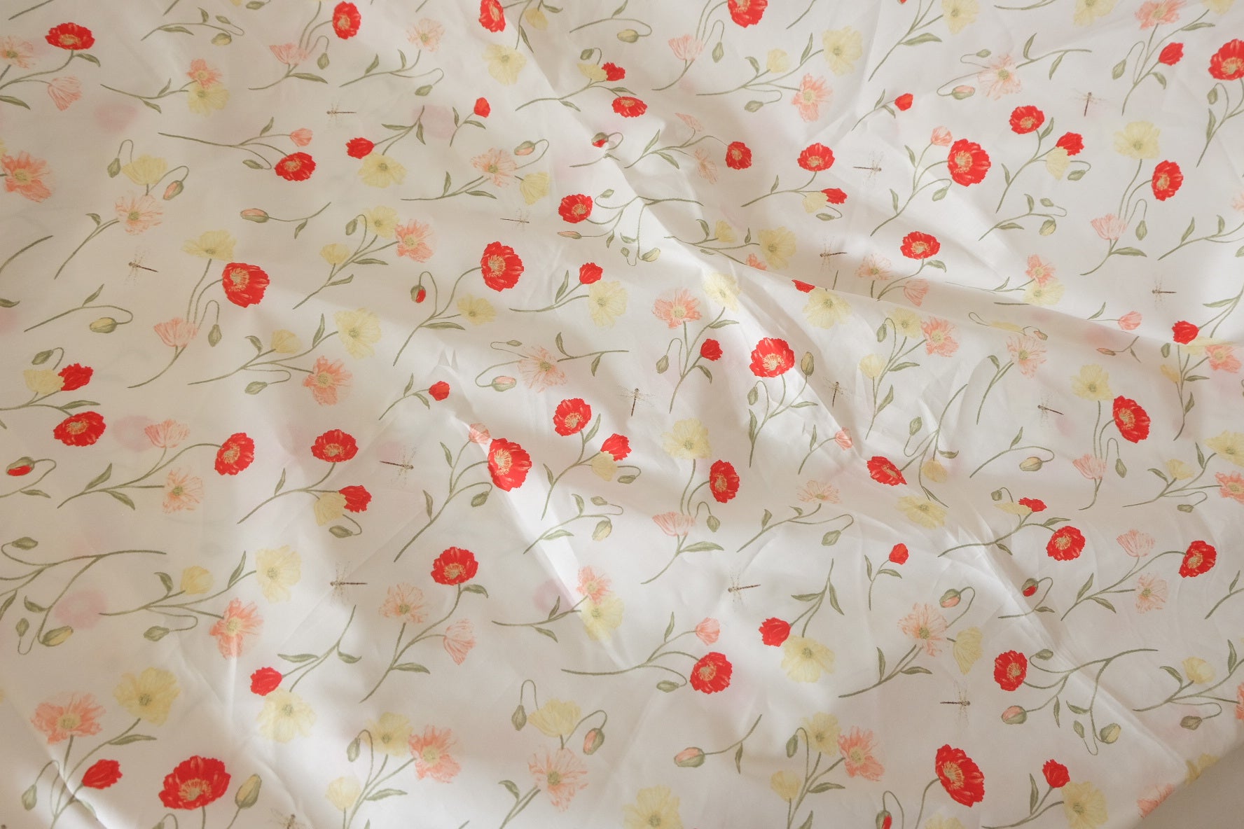 Minimalist Wildflower Cotton Poplin Fabric – Cream Background – 2.7 yd