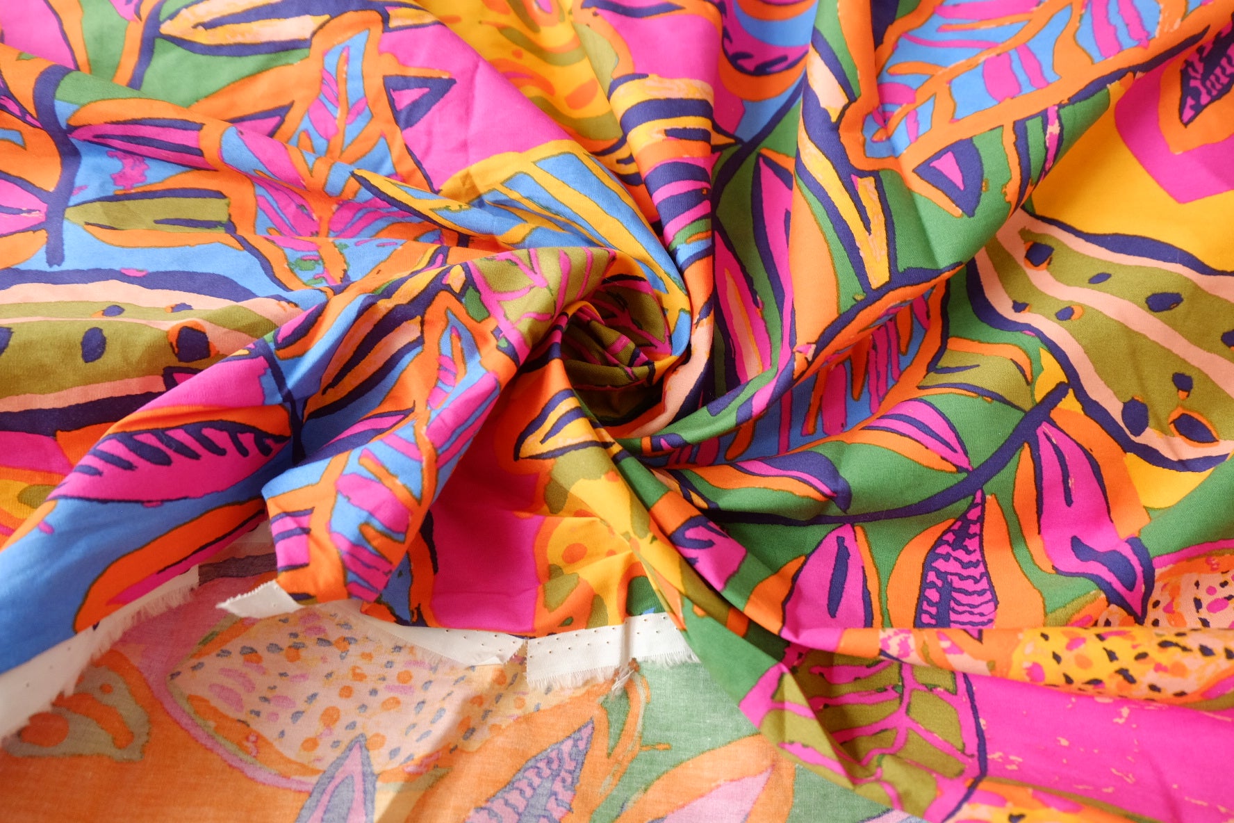 Vibrant Tropical Leaf Cotton Poplin, 2.62 Yards