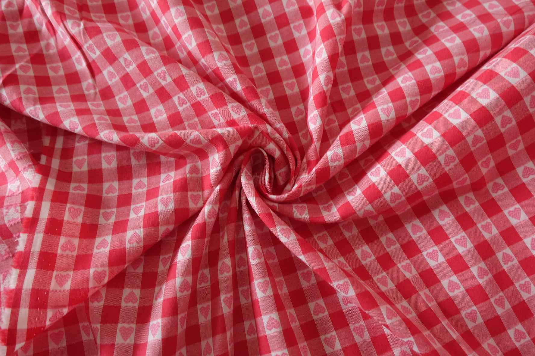 Red Heart Check Yarn Dyed Cotton Fabric – 1.6 yd
