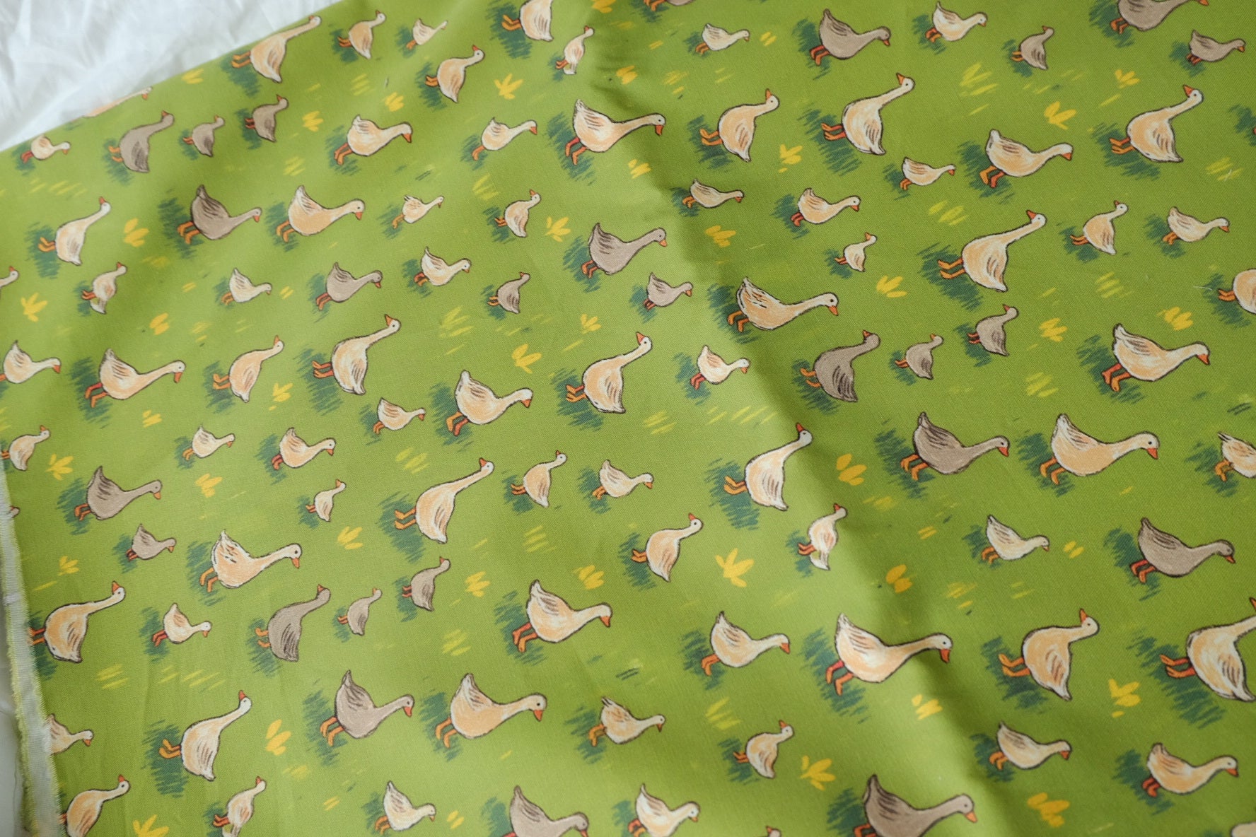 Pastoral Goose Cotton Twill Fabric, Structured Utility Weight, 2.19 Yards