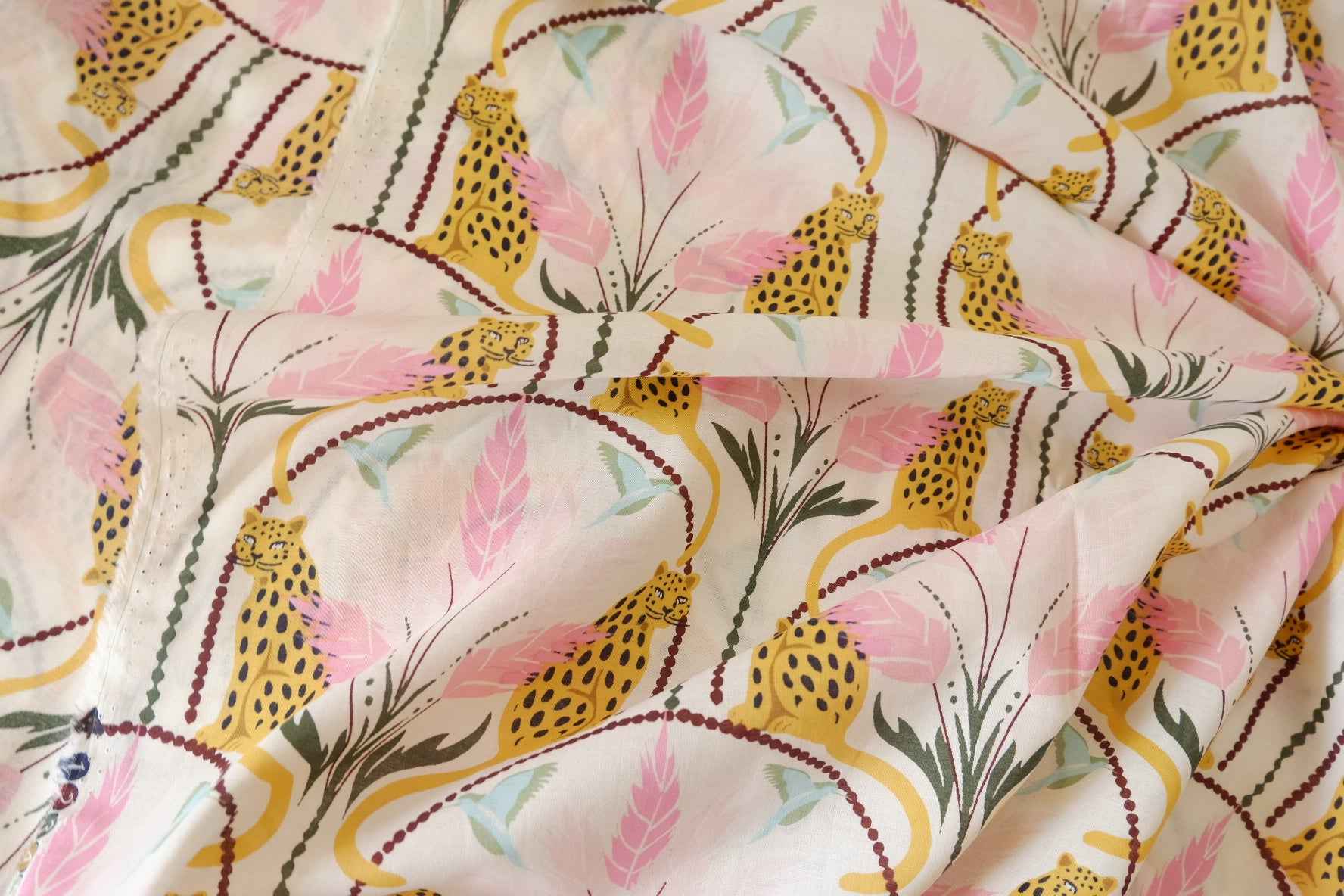 Retro Leopard Garden Cotton Fabric – Pink & Cream Print – 2.2 yd